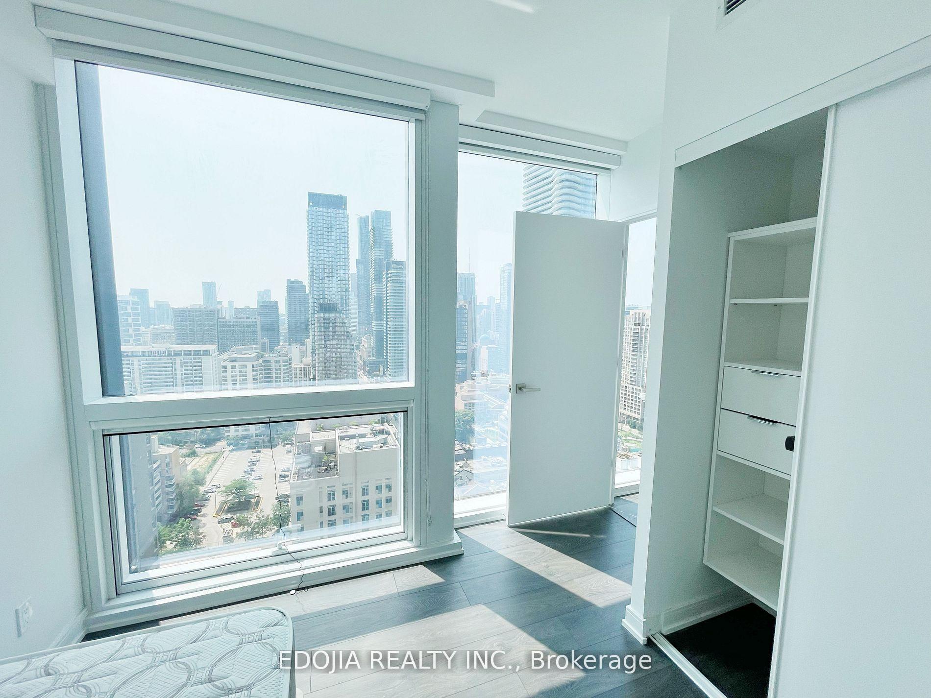 Photo 9 of Unit 2809, 3 Gloucester Street, Toronto, Church-Yonge Corridor — HOMEH