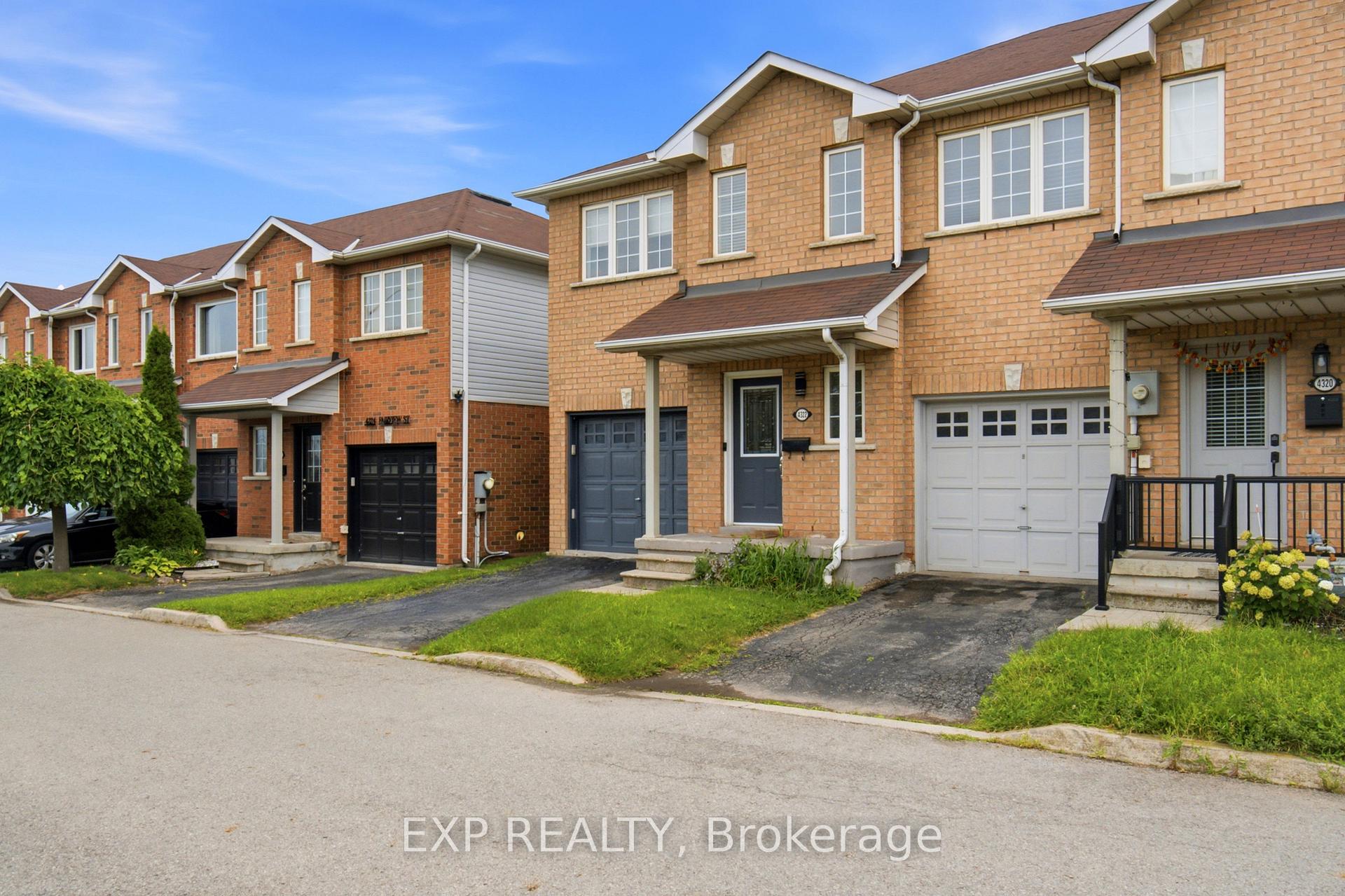 Photo 2 of 4322 Fairview Street, Burlington, Shoreacres — HOMEH