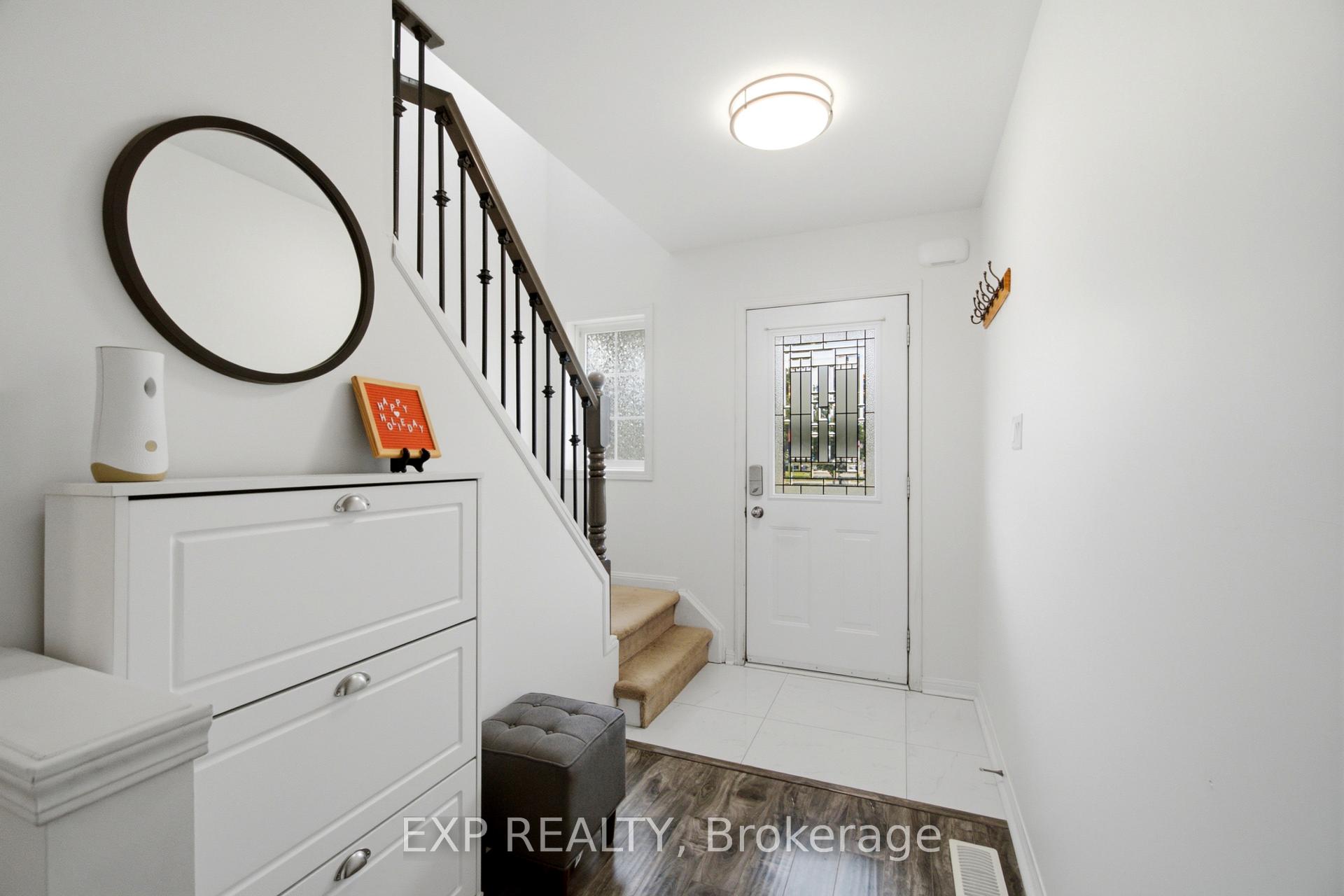 Photo 6 of 4322 Fairview Street, Burlington, Shoreacres — HOMEH