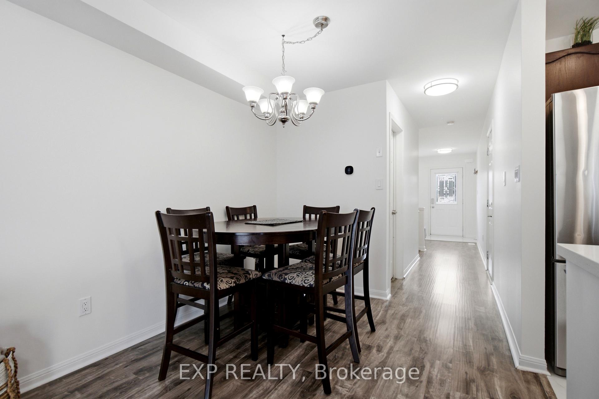 Photo 14 of 4322 Fairview Street, Burlington, Shoreacres — HOMEH
