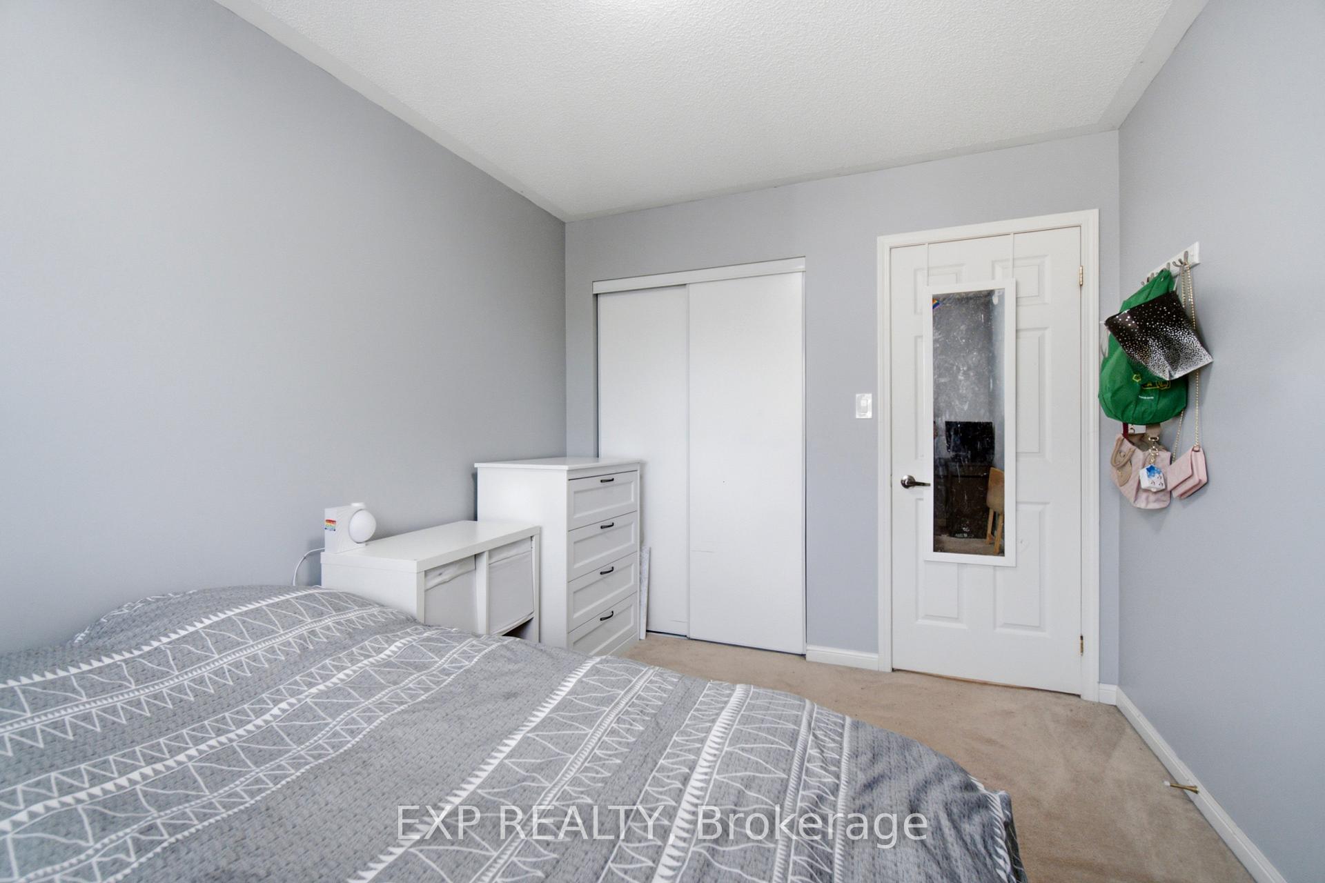 Photo 31 of 4322 Fairview Street, Burlington, Shoreacres — HOMEH