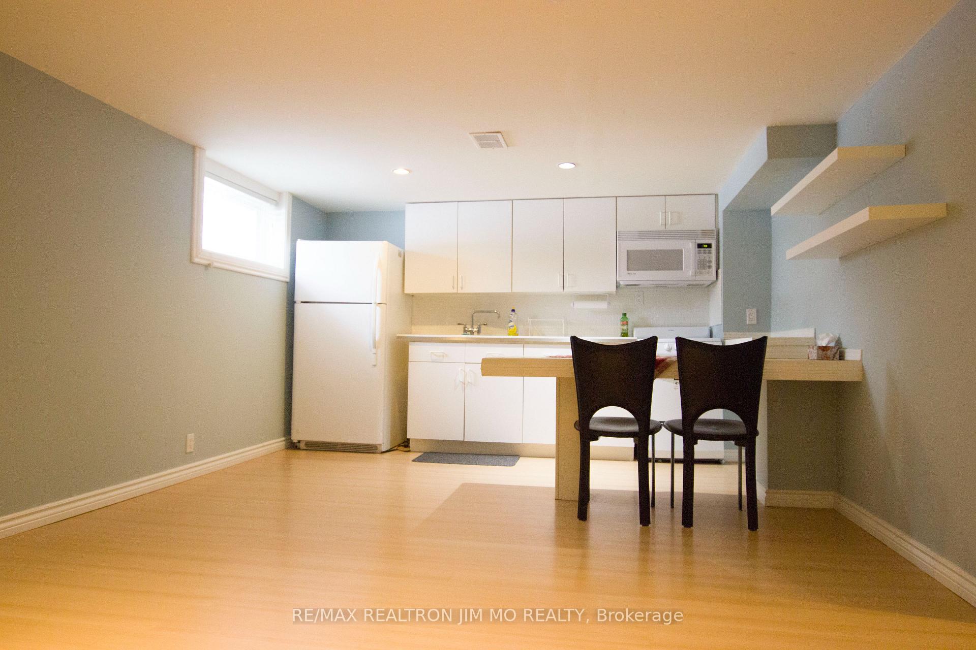 Photo 1 of 192 Maxome Avenue, North York, Newtonbrook East — HOMEH