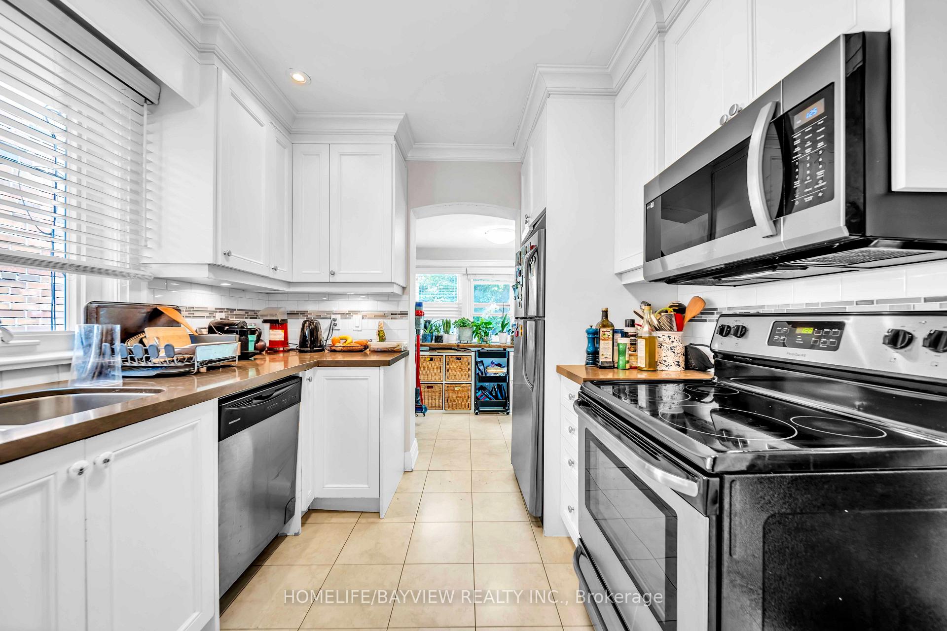 Photo 10 of 131 Heddington Avenue, Toronto, Lawrence Park South — HOMEH