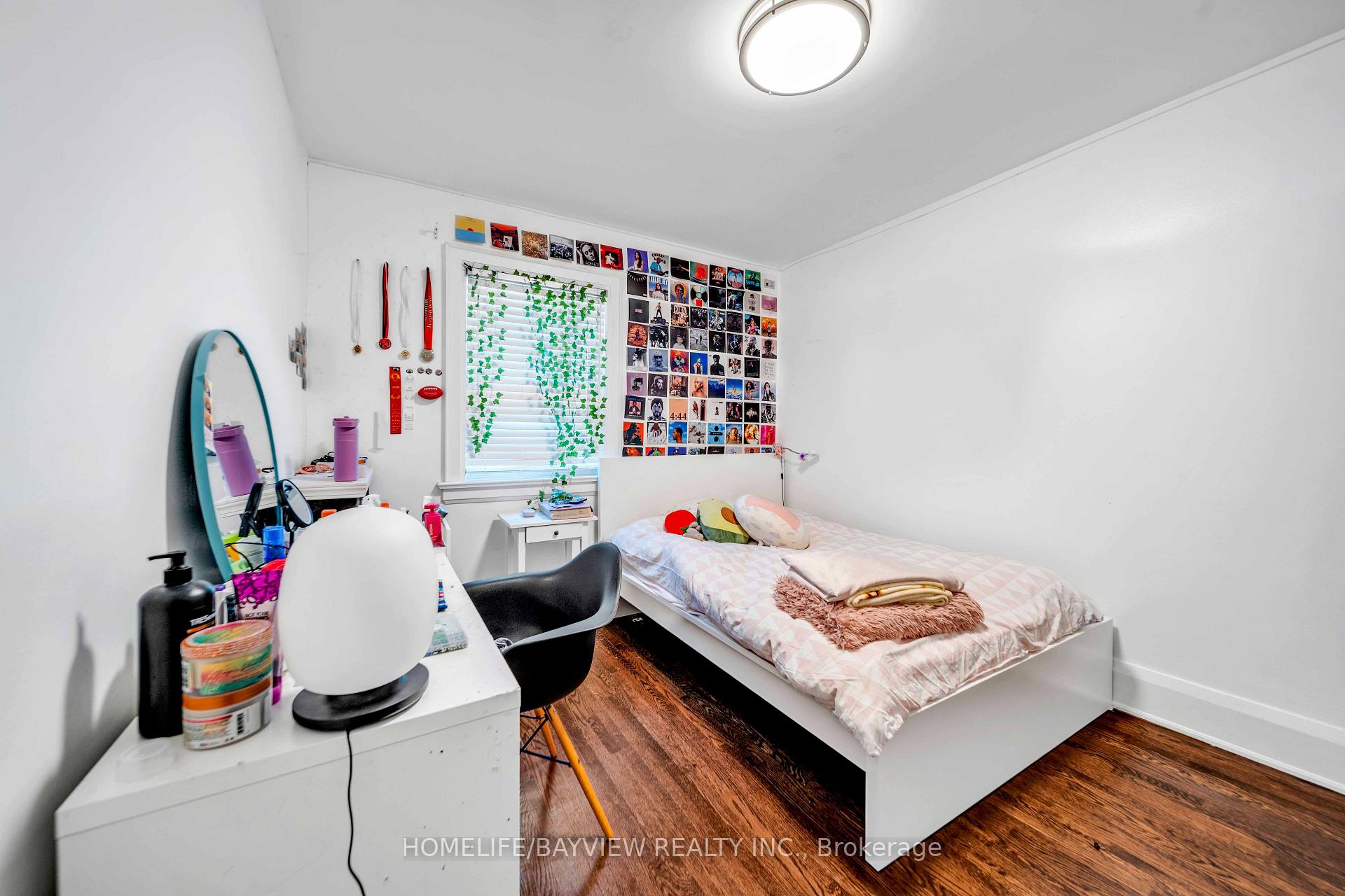 Photo 15 of 131 Heddington Avenue, Toronto, Lawrence Park South — HOMEH