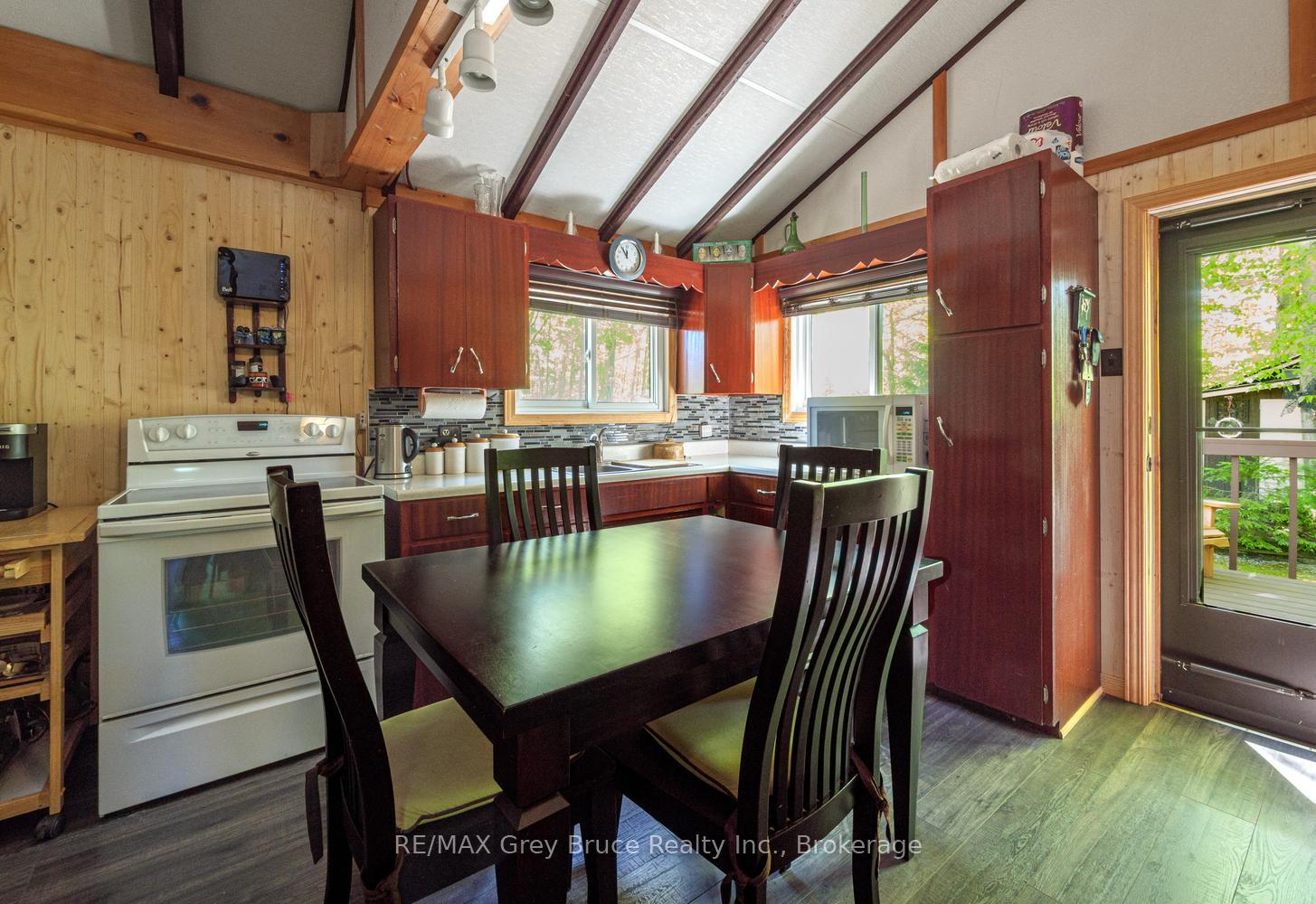 Photo 5 of 112 Symon Avenue, South Bruce Peninsula — HOMEH