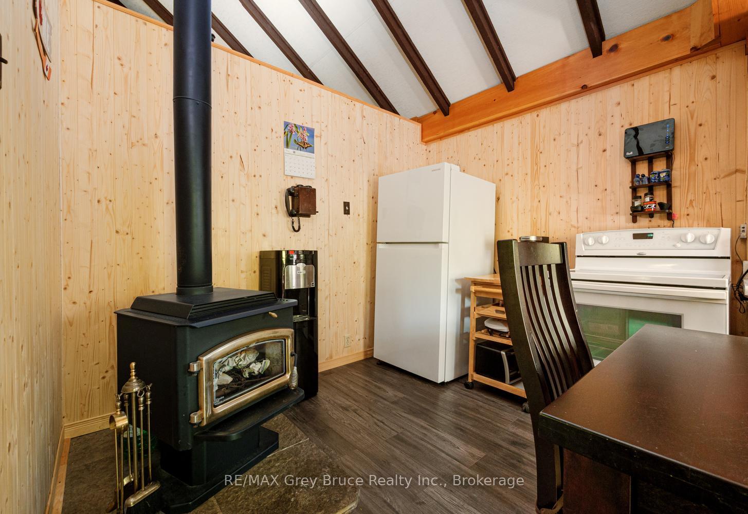 Photo 10 of 112 Symon Avenue, South Bruce Peninsula — HOMEH