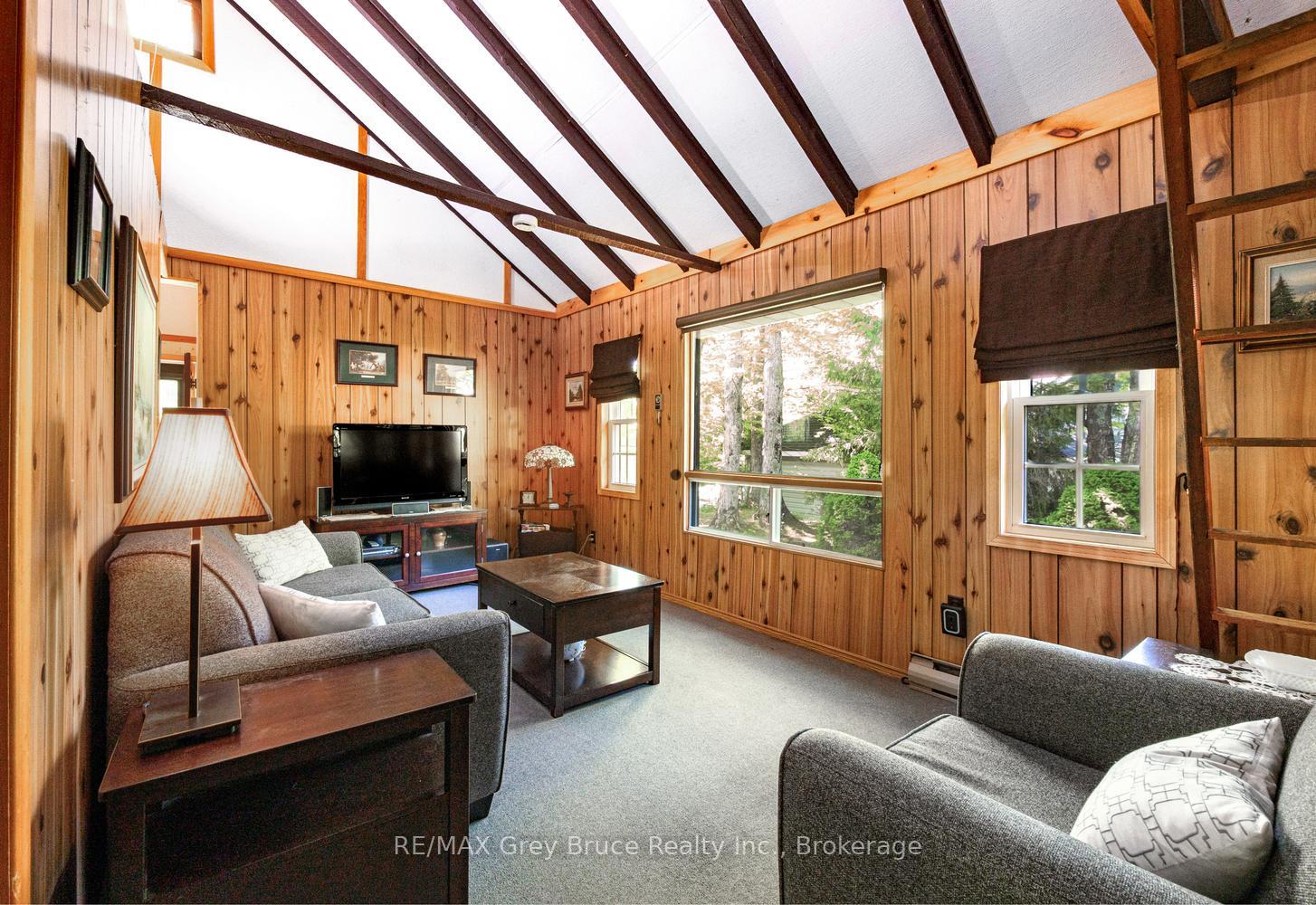 Photo 17 of 112 Symon Avenue, South Bruce Peninsula — HOMEH