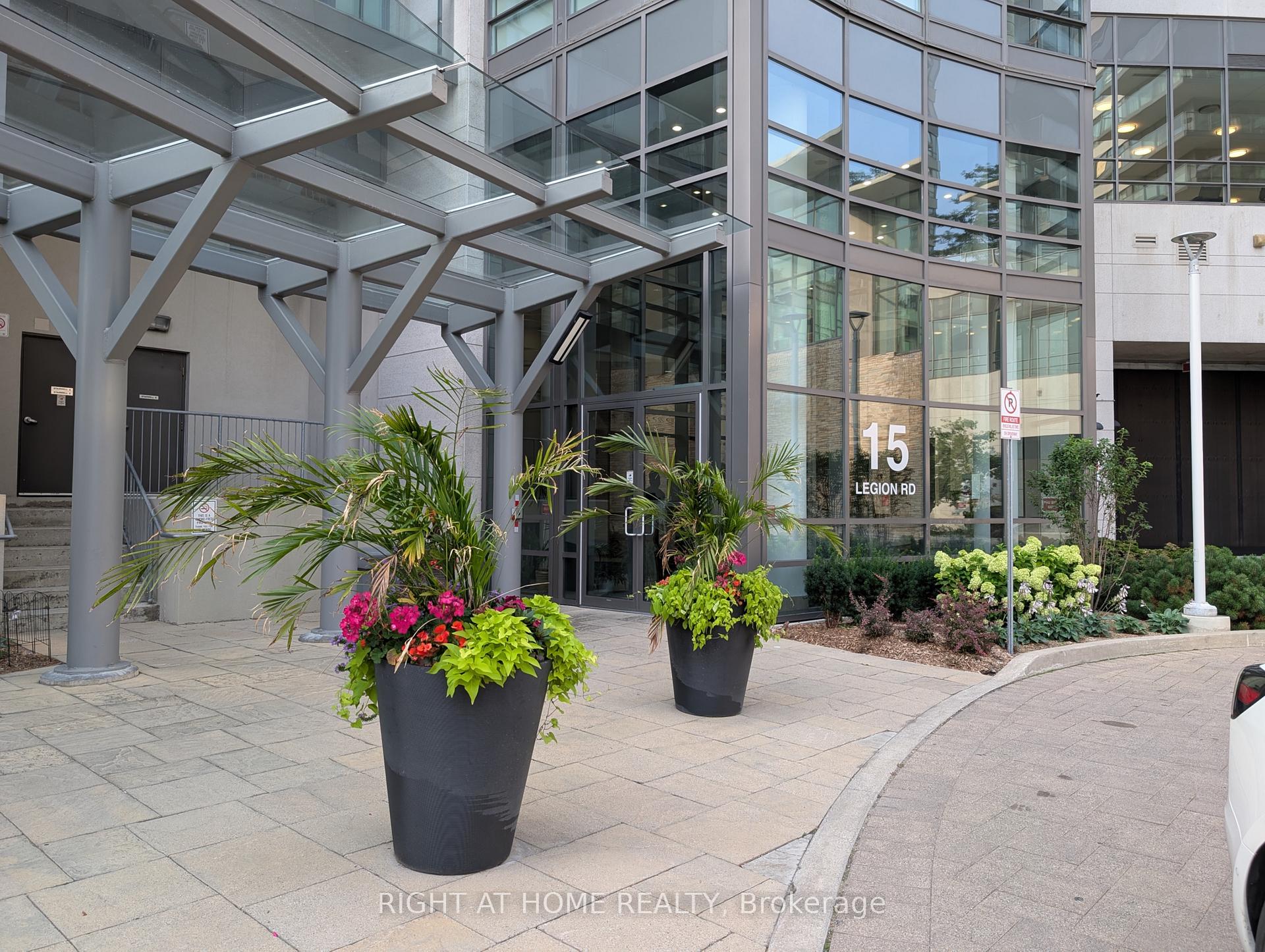 Photo 1 of Unit 2002, 15 Legion Road, Etobicoke, Mimico — HOMEH
