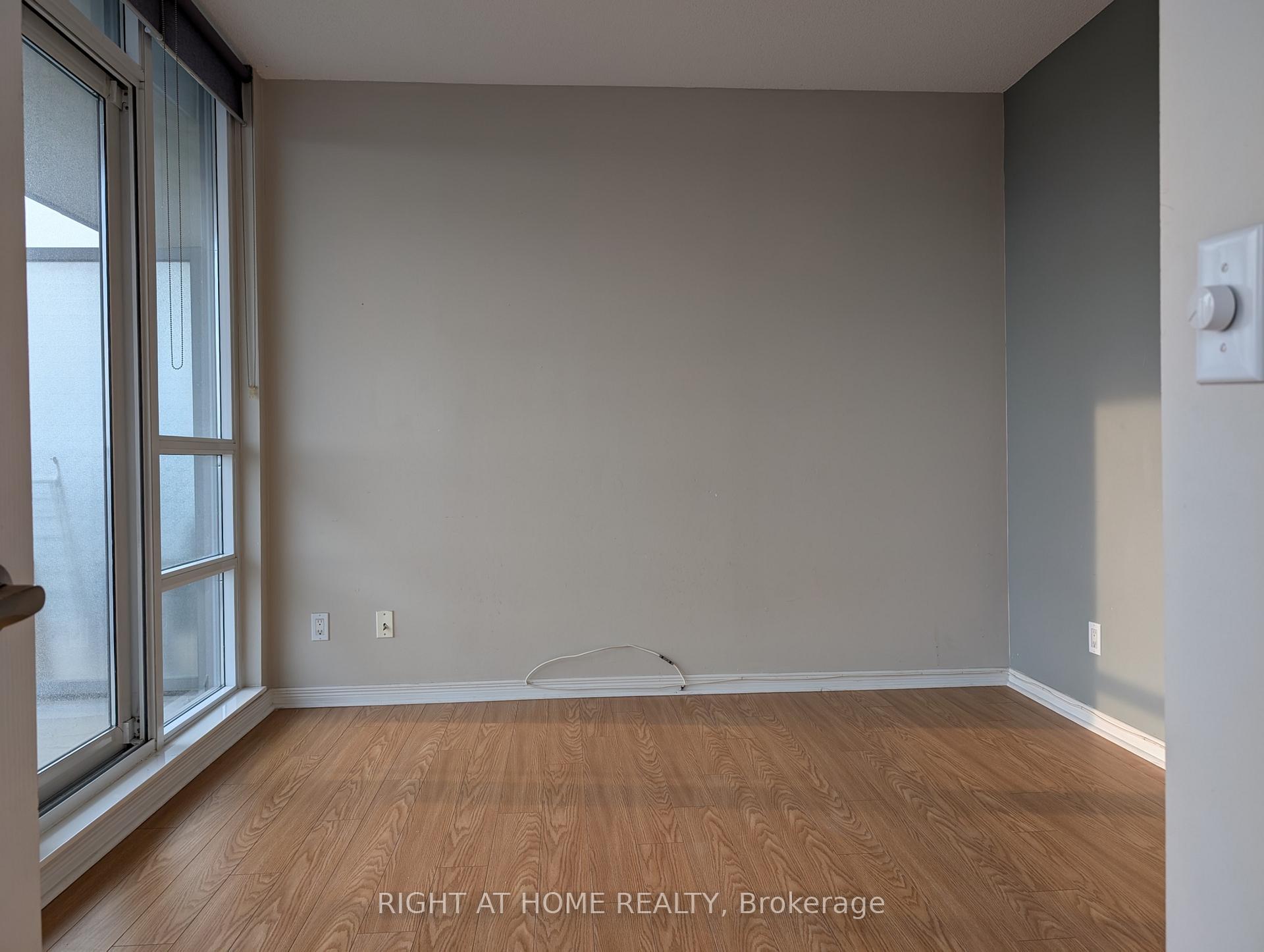 Photo 5 of Unit 2002, 15 Legion Road, Etobicoke, Mimico — HOMEH