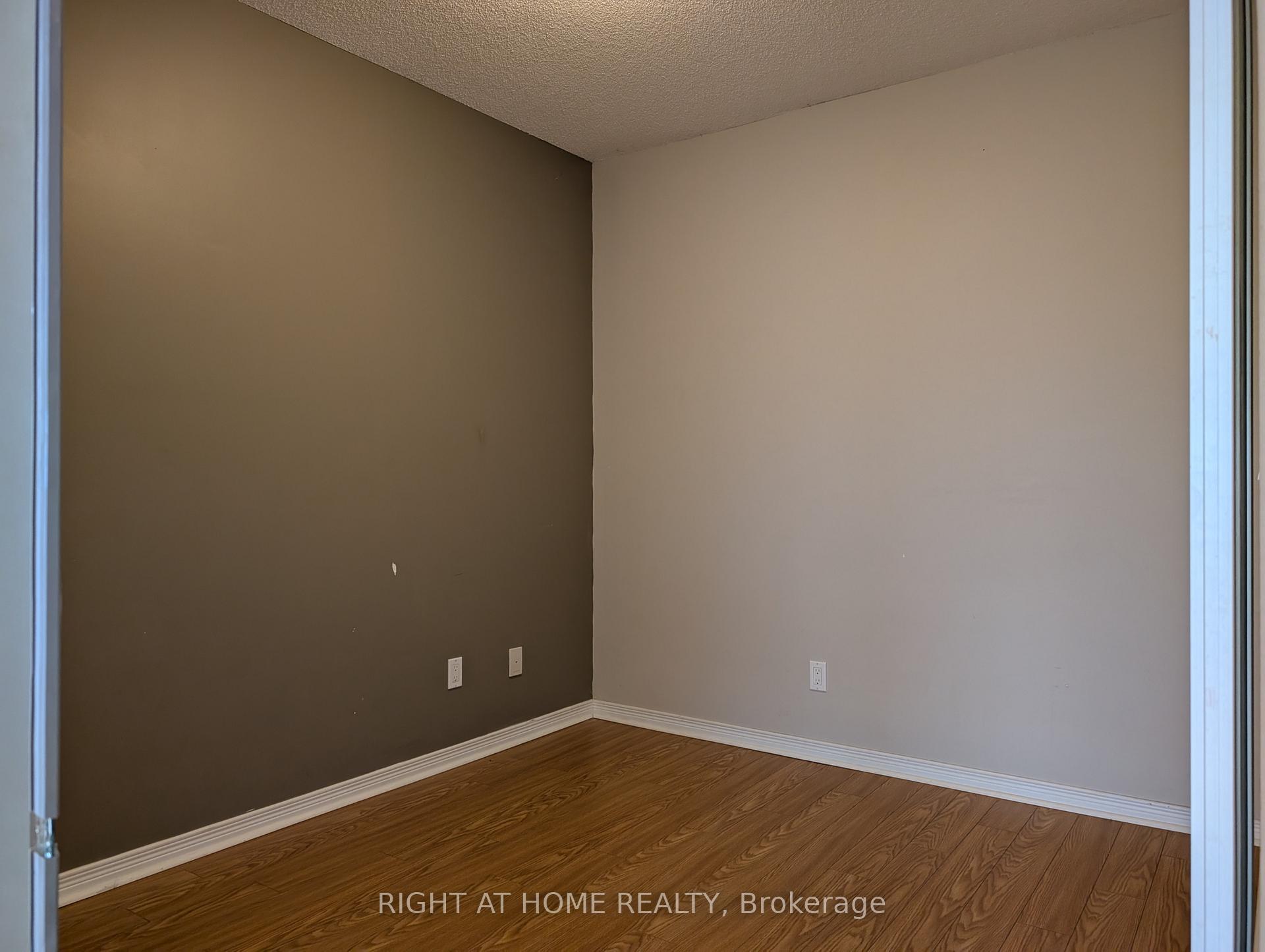 Photo 7 of Unit 2002, 15 Legion Road, Etobicoke, Mimico — HOMEH