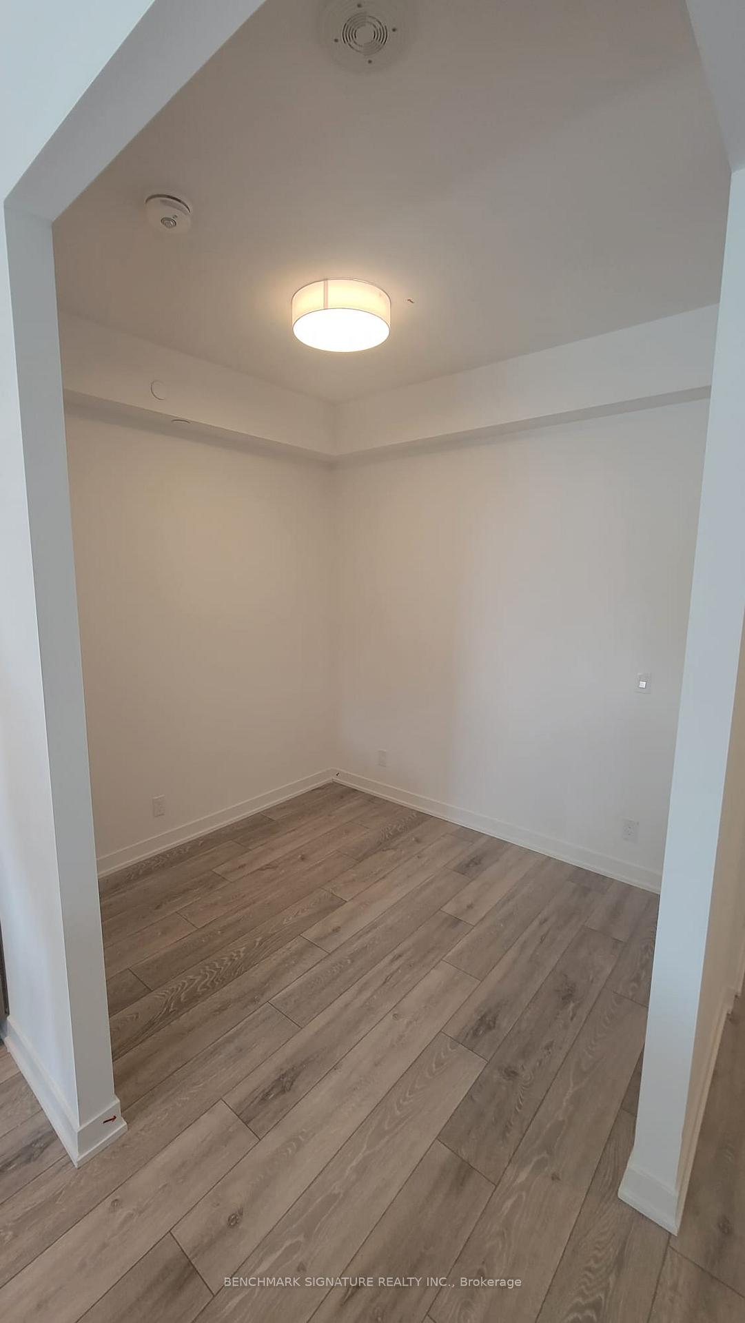 Photo 8 of Unit 1312, 15 Holmes Avenue, North York, Willowdale East — HOMEH