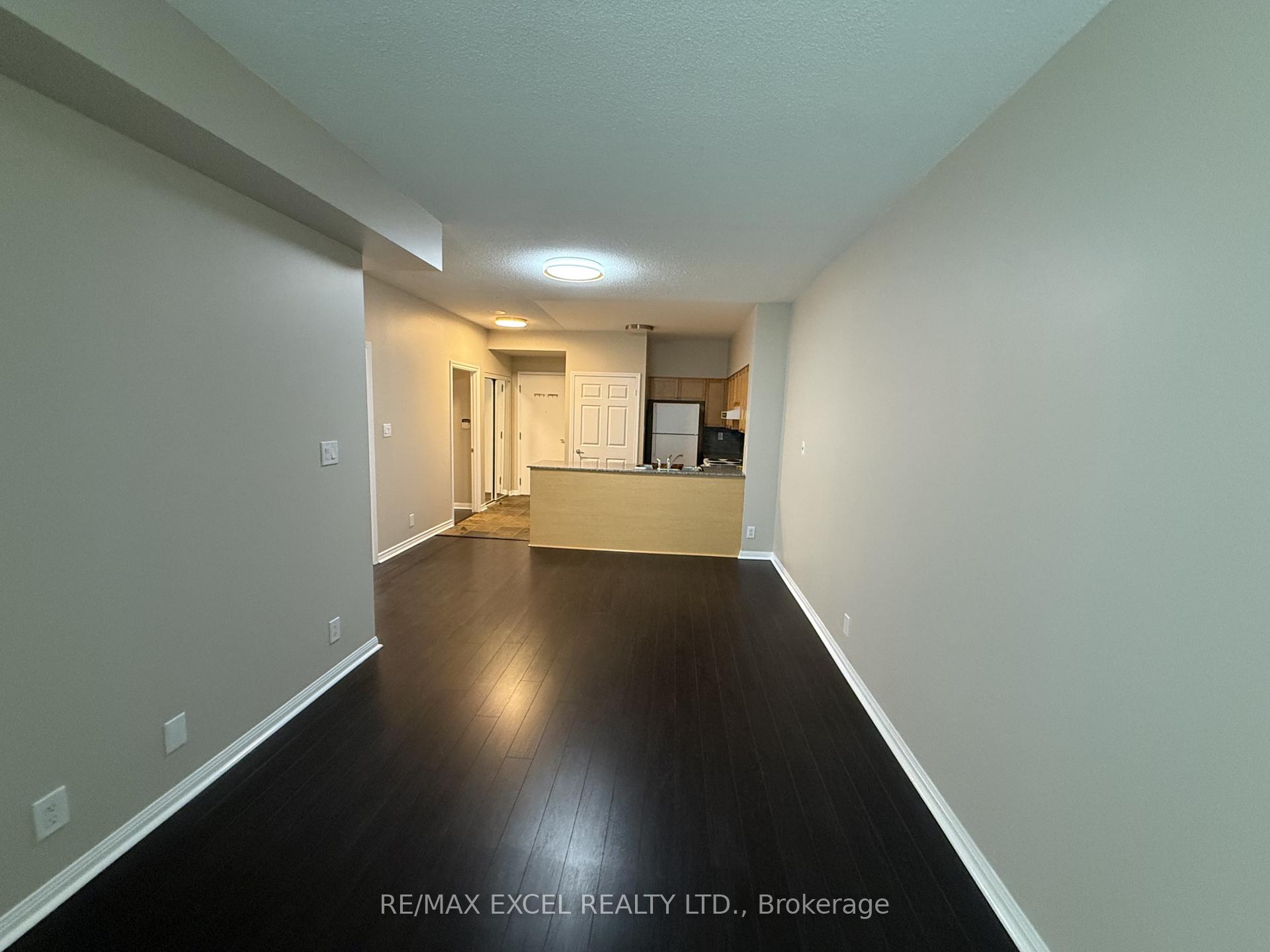 Photo 4 of Unit 1710, 228 Queens Quay W, Toronto, Waterfront Communities — HOMEH