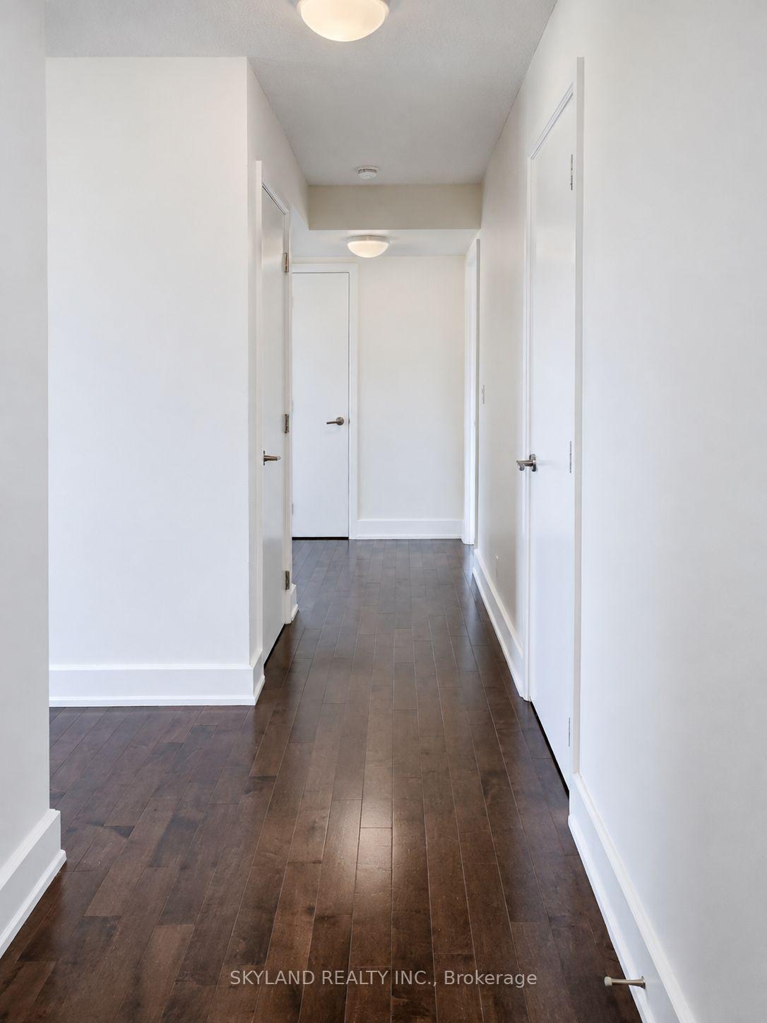 Photo 3 of Unit 514, 676 Sheppard Street E, North York, Bayview Village — HOMEH