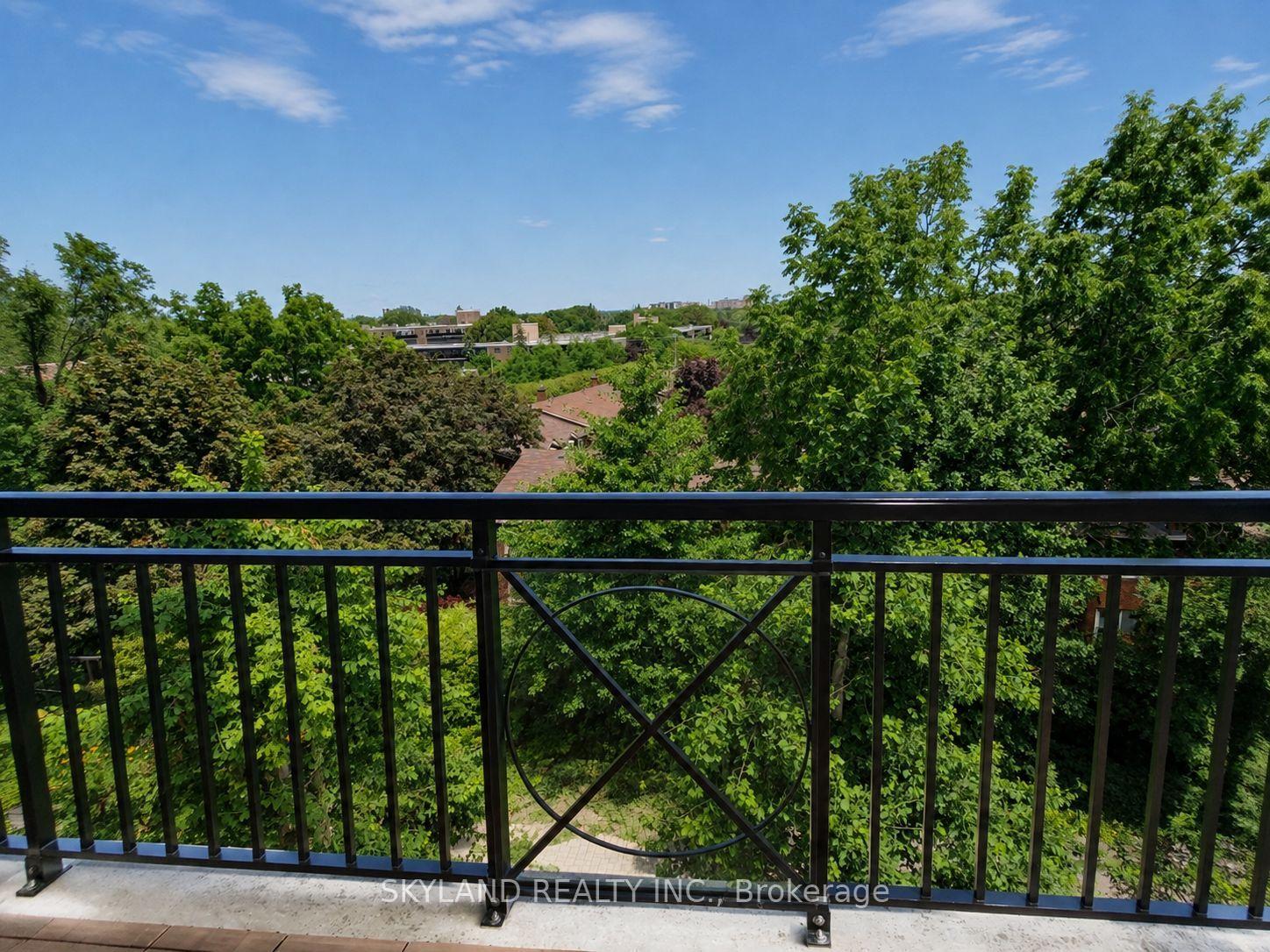 Photo 8 of Unit 514, 676 Sheppard Street E, North York, Bayview Village — HOMEH