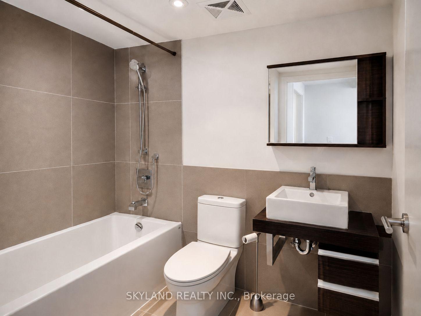 Photo 24 of Unit 514, 676 Sheppard Street E, North York, Bayview Village — HOMEH