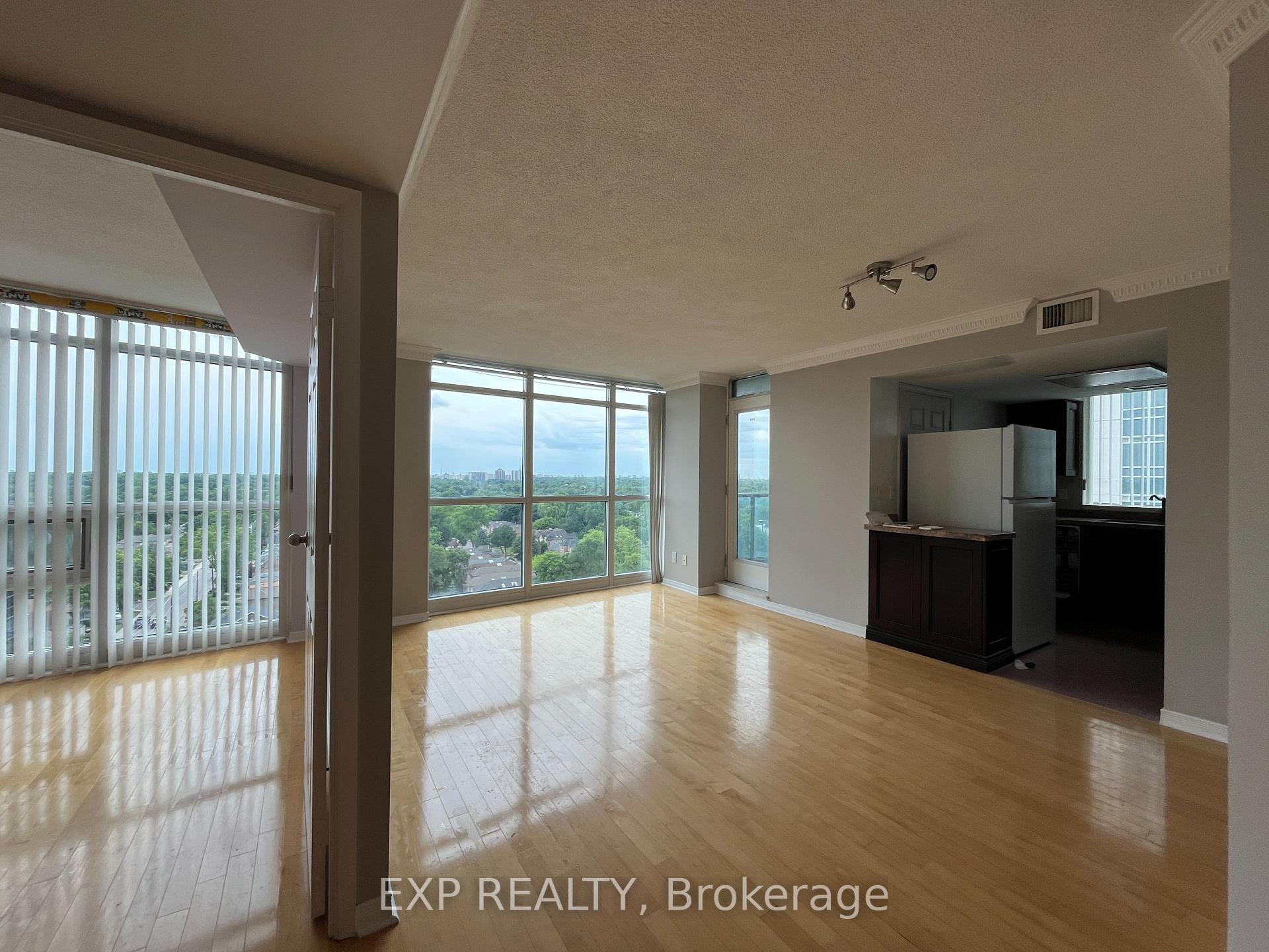 Photo 2 of Unit 1608, 28 Harrison Garden Boulevard, North York, Willowdale East — HOMEH