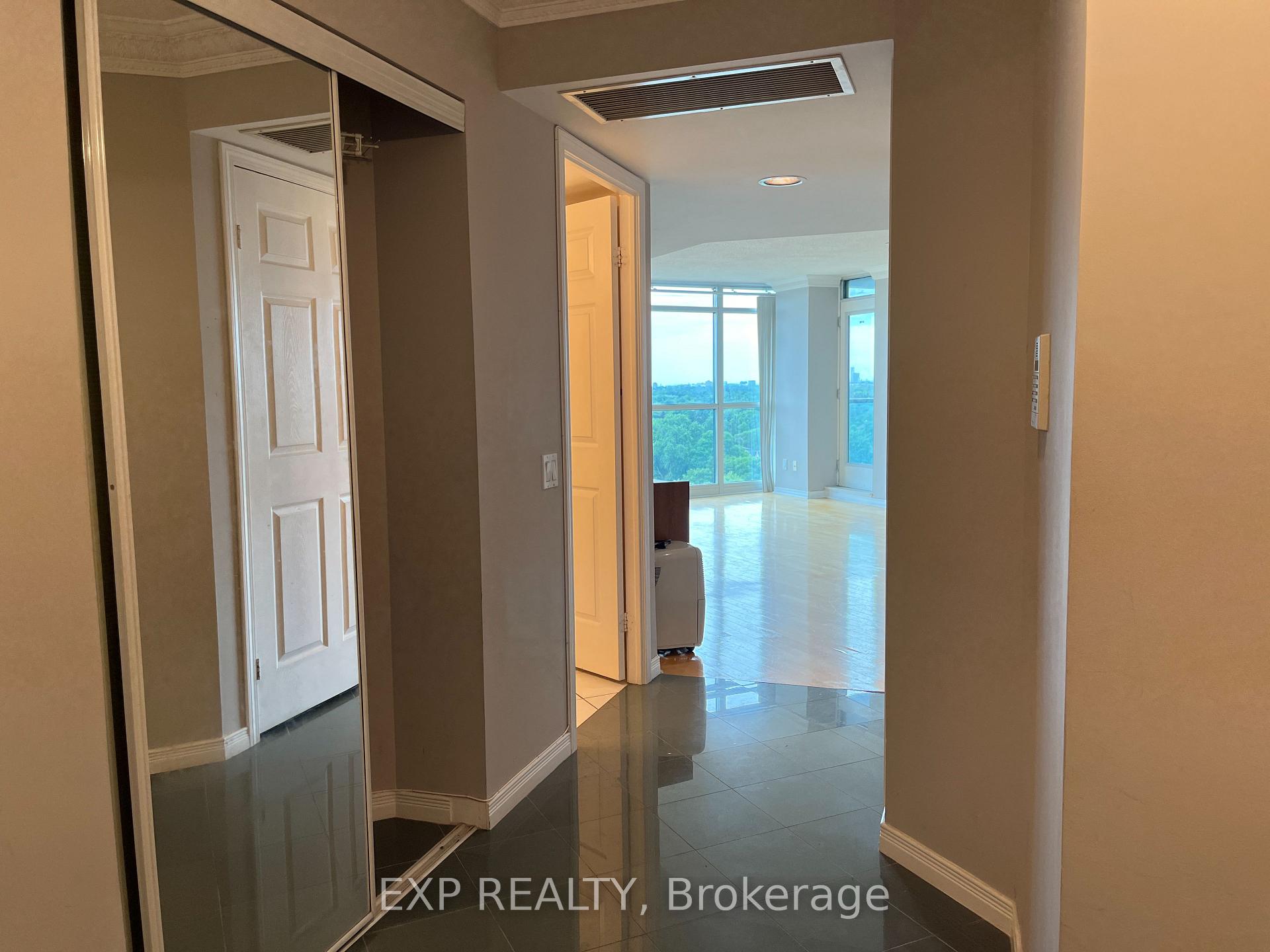 Photo 5 of Unit 1608, 28 Harrison Garden Boulevard, North York, Willowdale East — HOMEH