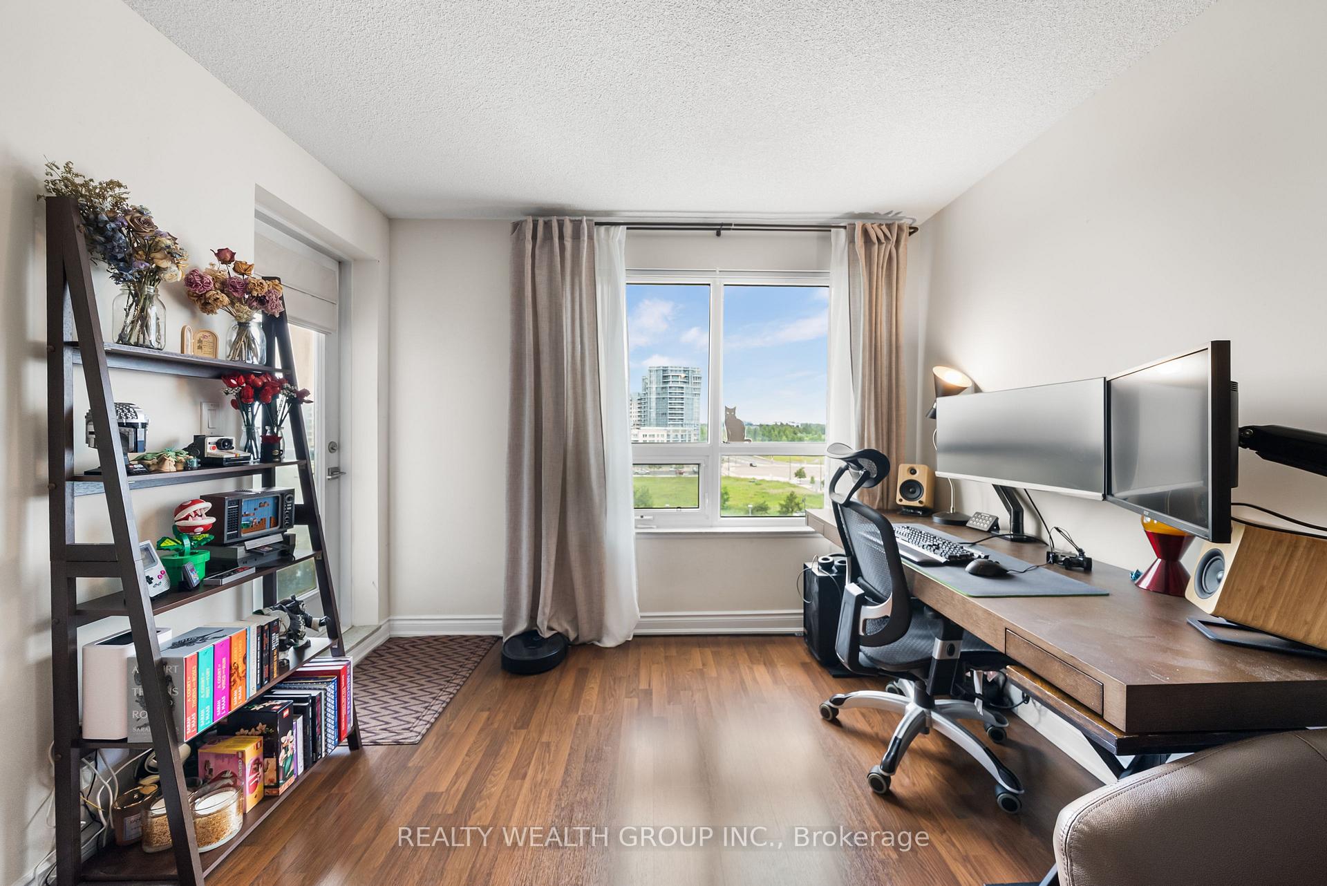 Photo 10 of Unit 822, 50 Clegg Road, Markham, Unionville — HOMEH