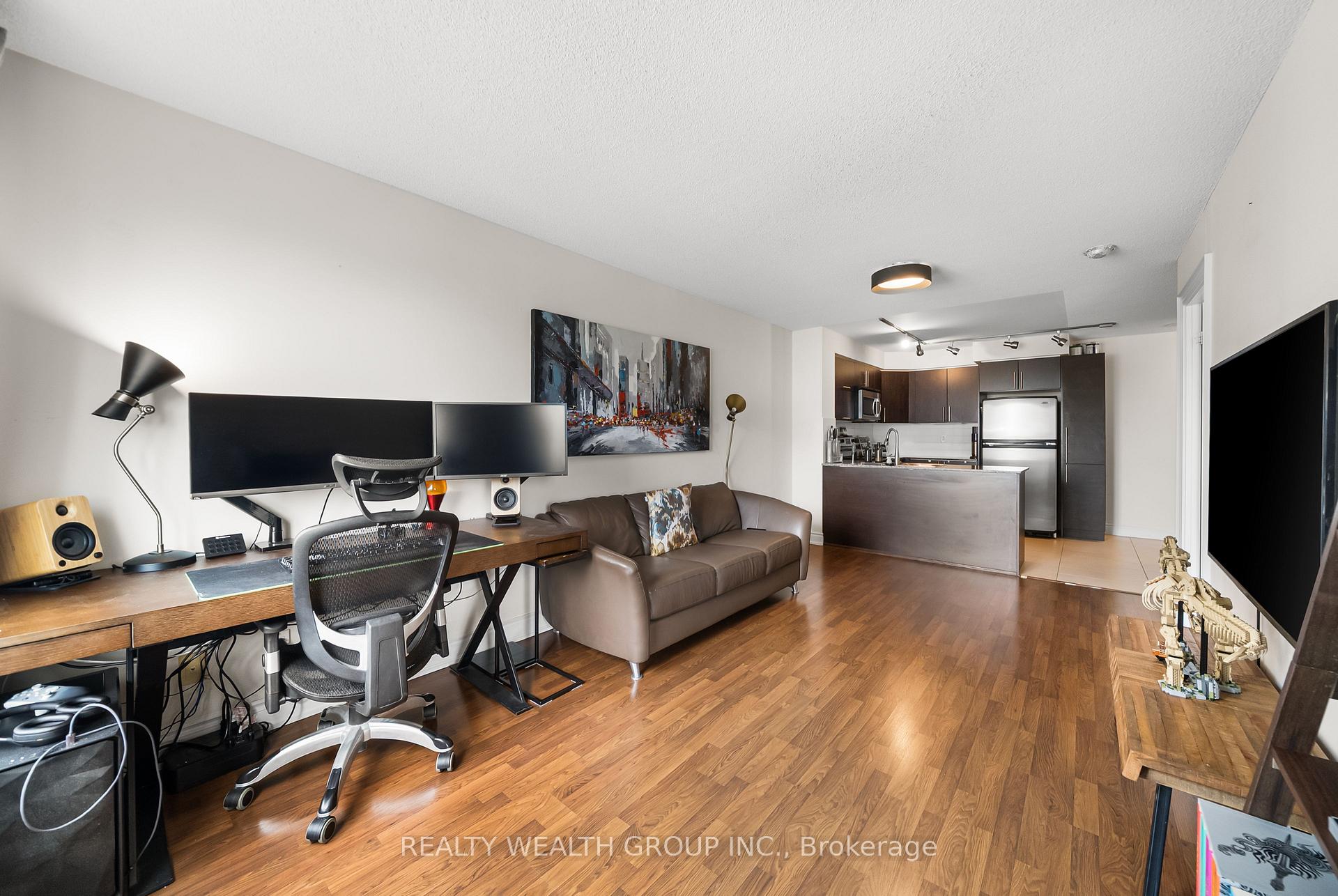 Photo 11 of Unit 822, 50 Clegg Road, Markham, Unionville — HOMEH
