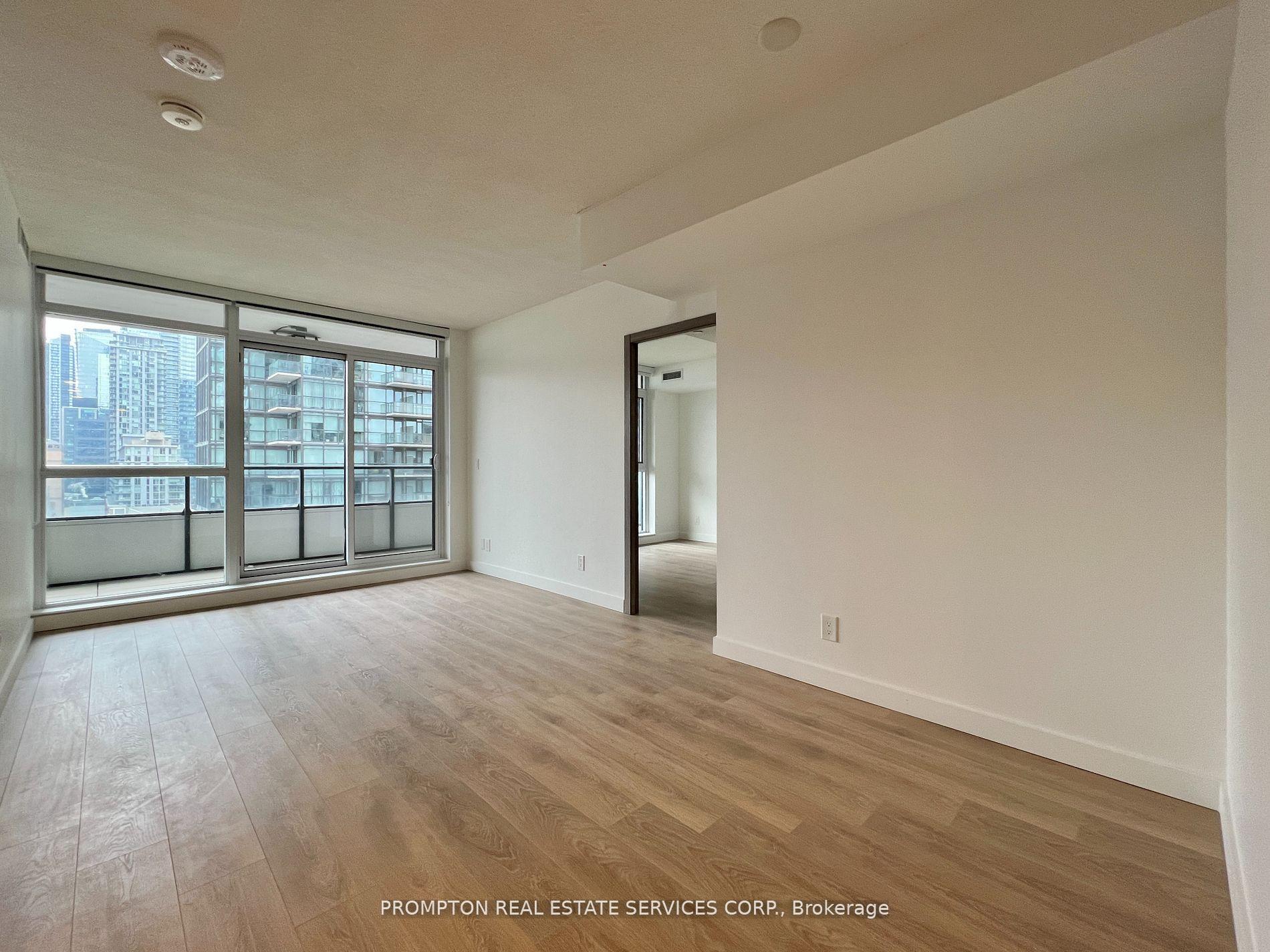 Photo 5 of Unit #1505, 38 Widmer Street, Toronto, Waterfront Communities — HOMEH