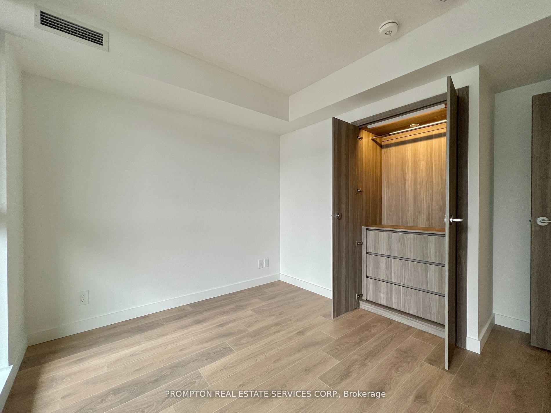 Photo 12 of Unit #1505, 38 Widmer Street, Toronto, Waterfront Communities — HOMEH