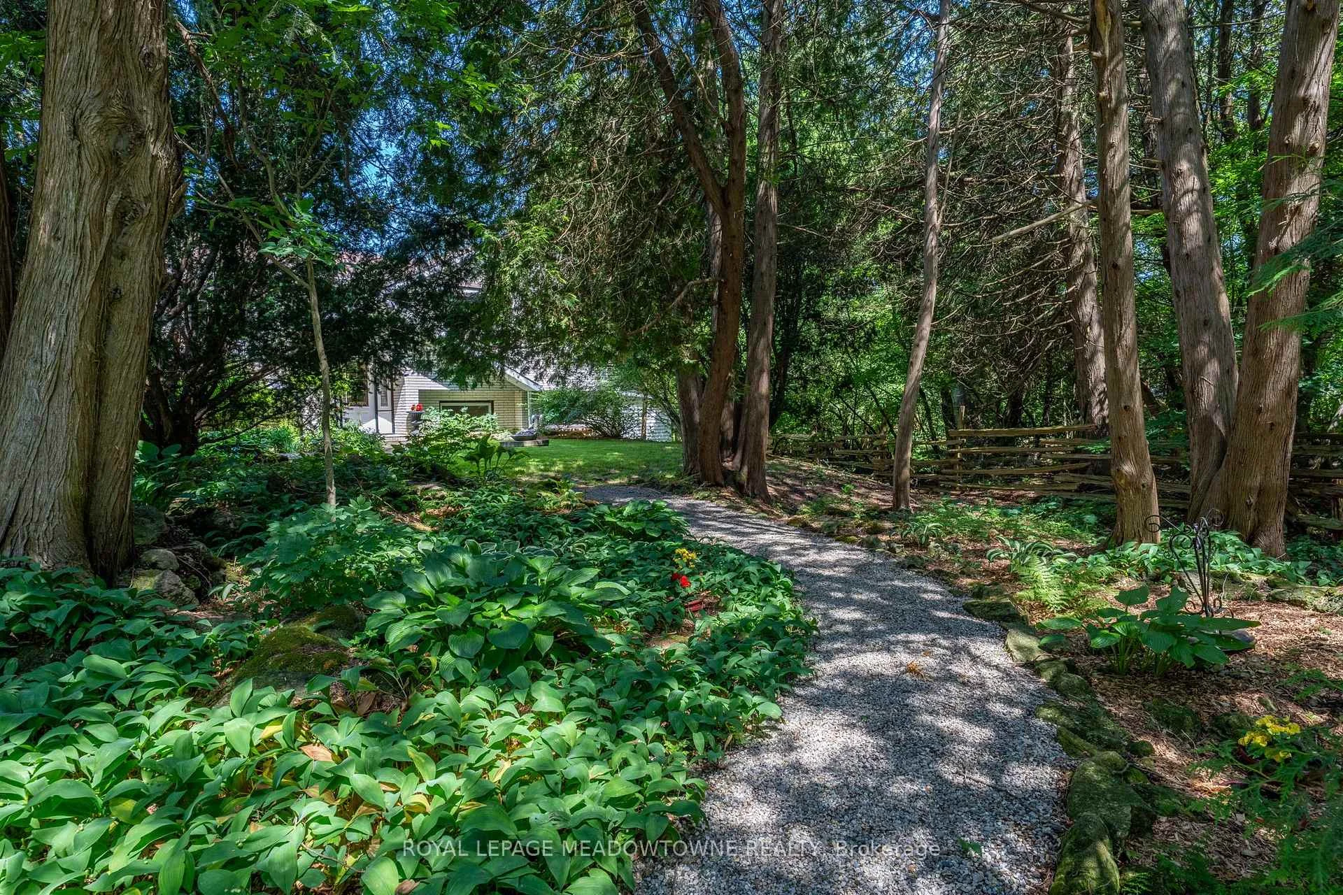 Photo 31 of 6733 25 Side Road, Halton Hills, Rural Halton Hills — HOMEH