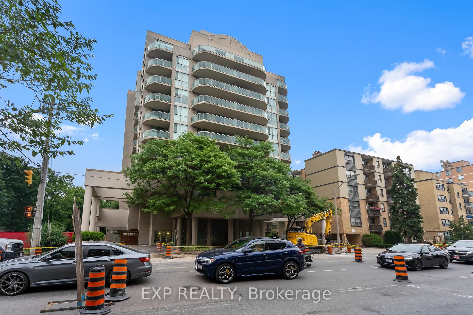 Front of Unit 308, 398 Eglinton Avenue E