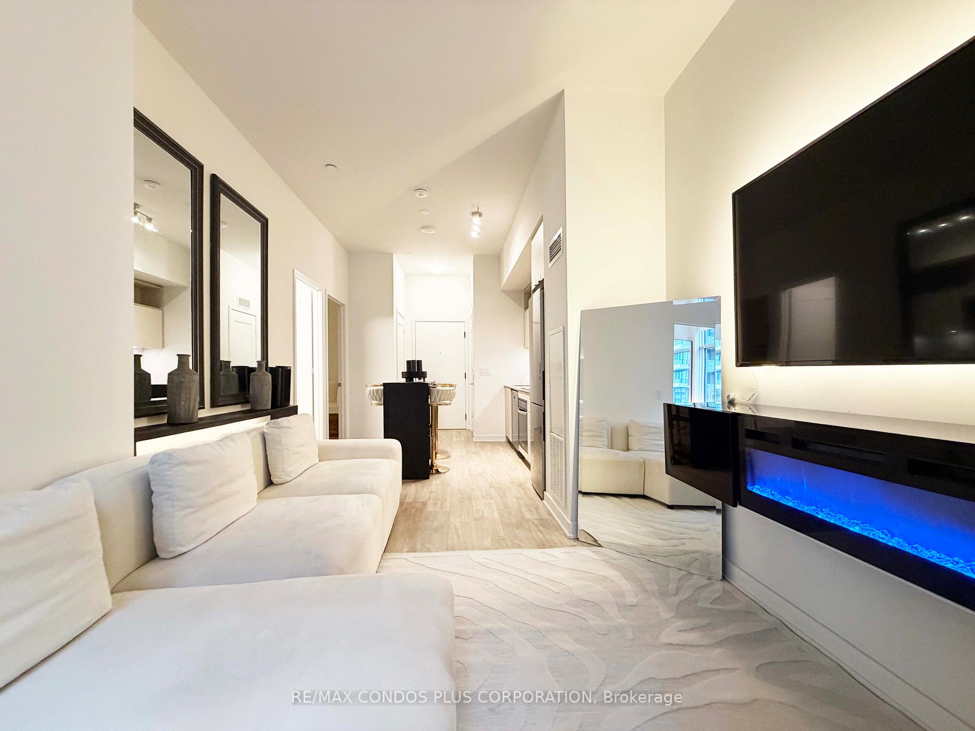 Photo 2 of Unit 1113, 60 Princess Street, Toronto, Waterfront Communities — HOMEH