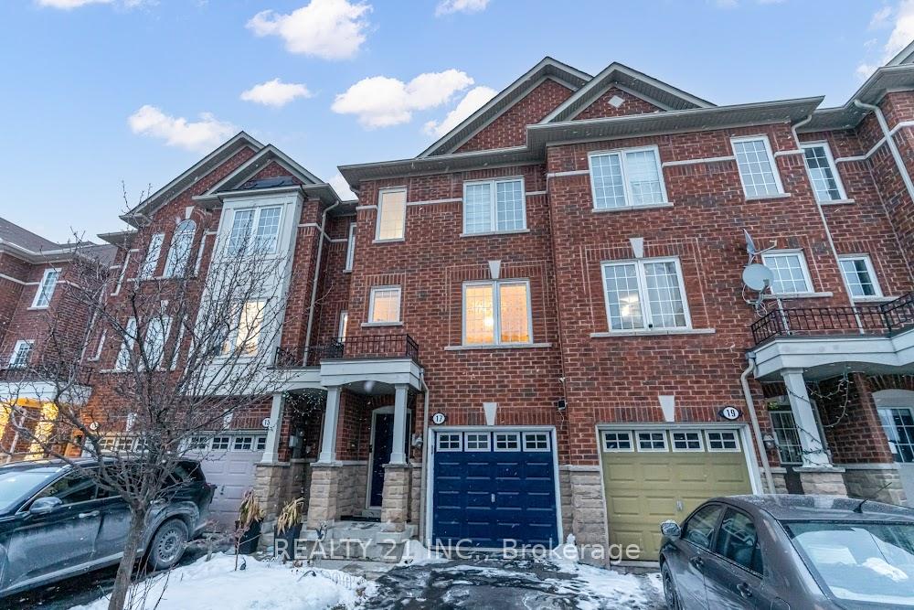 Photo 32 of 17 Rock Haven Lane, Brampton, Downtown Brampton — HOMEH