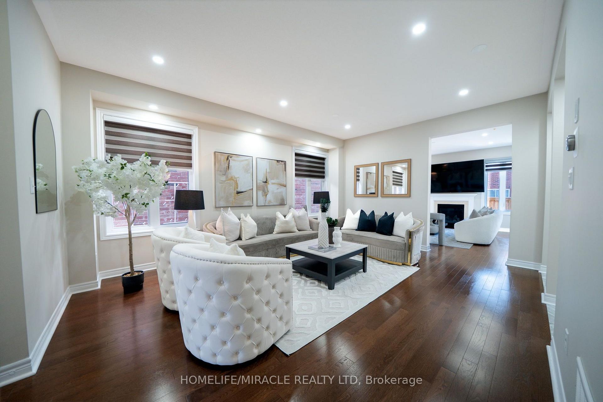 Photo 7 of 544 Bessborough Drive, Milton, Harrison — HOMEH