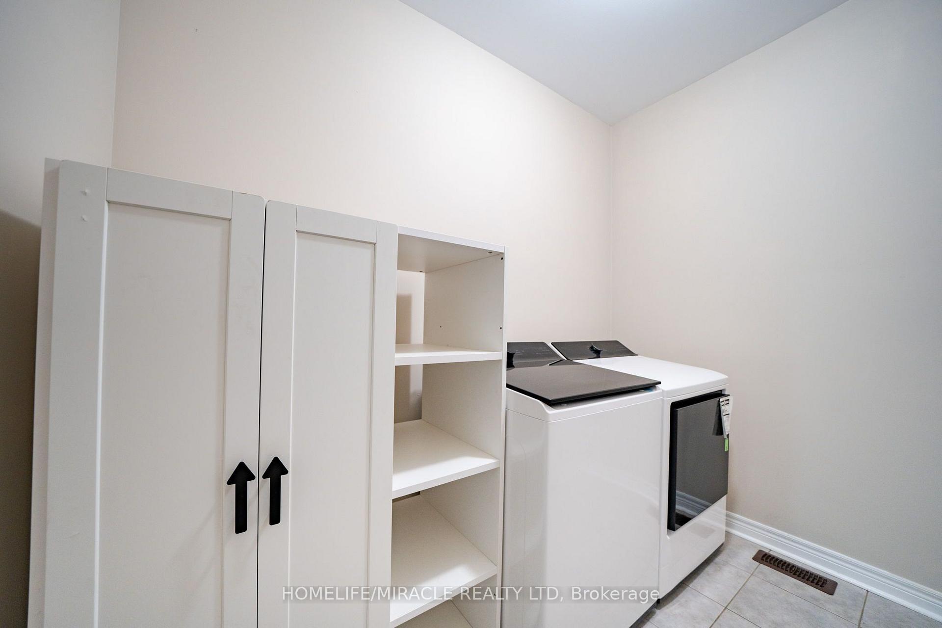 Photo 12 of 544 Bessborough Drive, Milton, Harrison — HOMEH