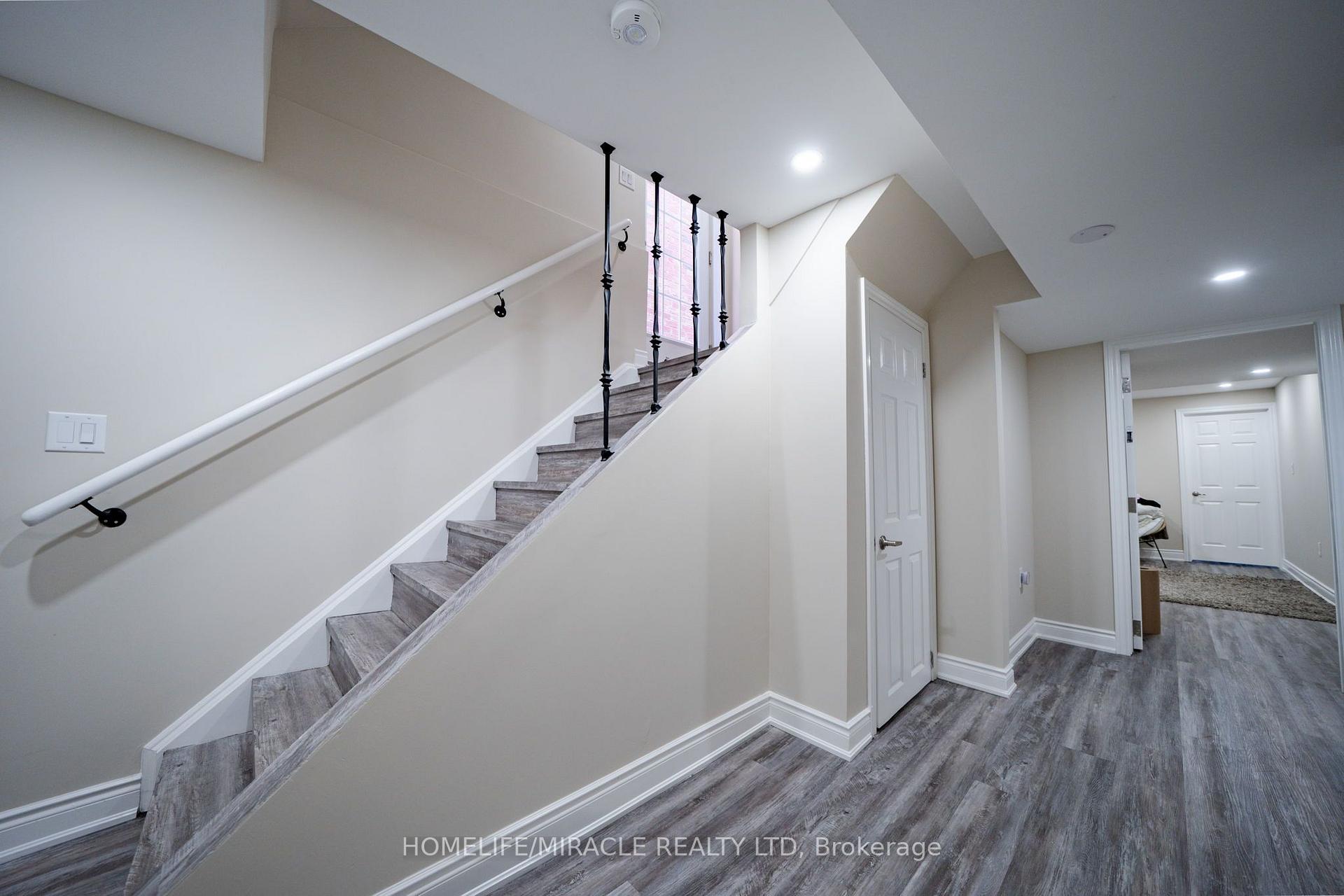 Photo 48 of 544 Bessborough Drive, Milton, Harrison — HOMEH