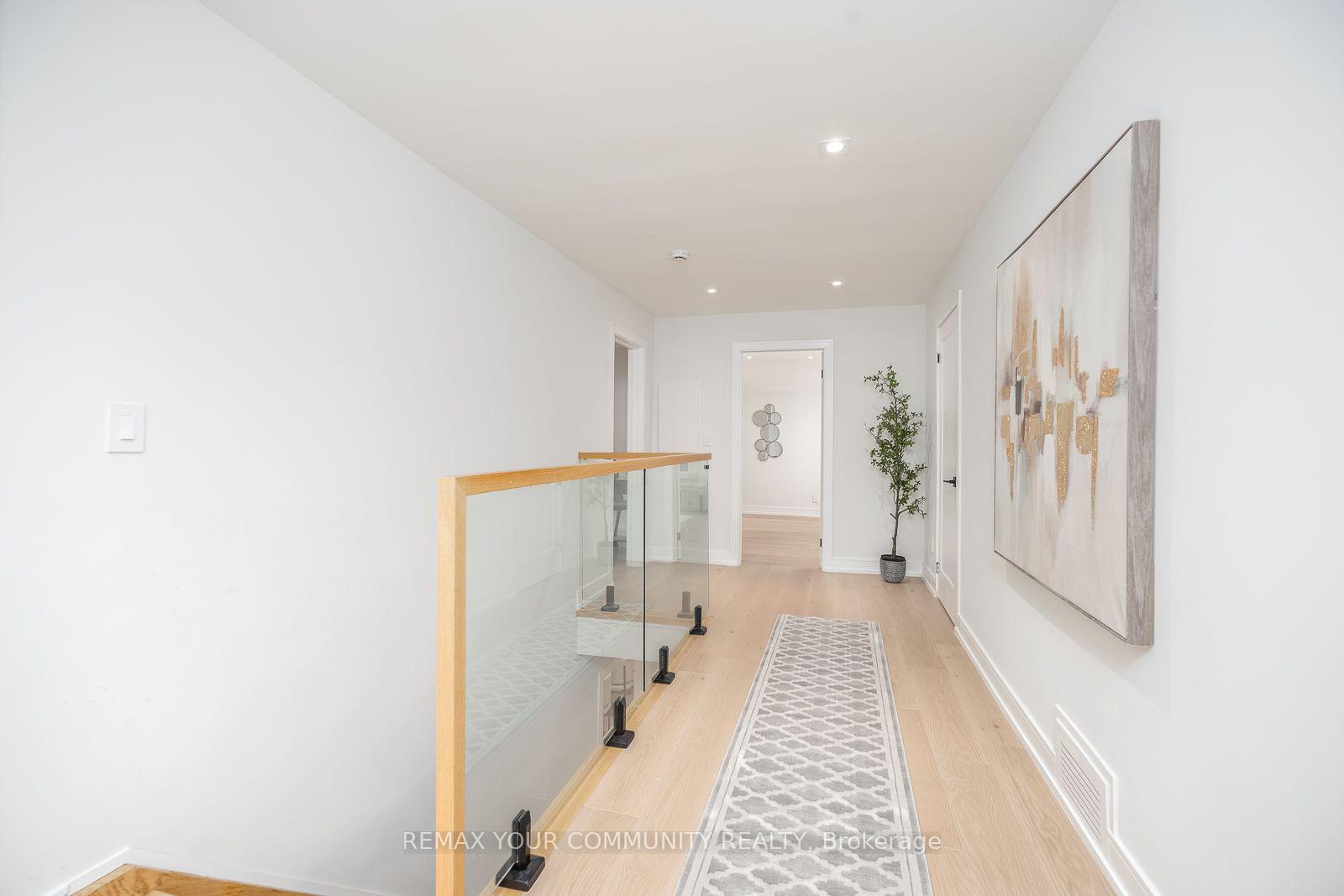 Photo 21 of 354 Bessborough Drive, Toronto, Leaside — HOMEH