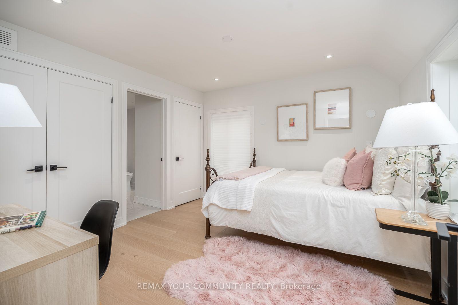 Photo 38 of 354 Bessborough Drive, Toronto, Leaside — HOMEH