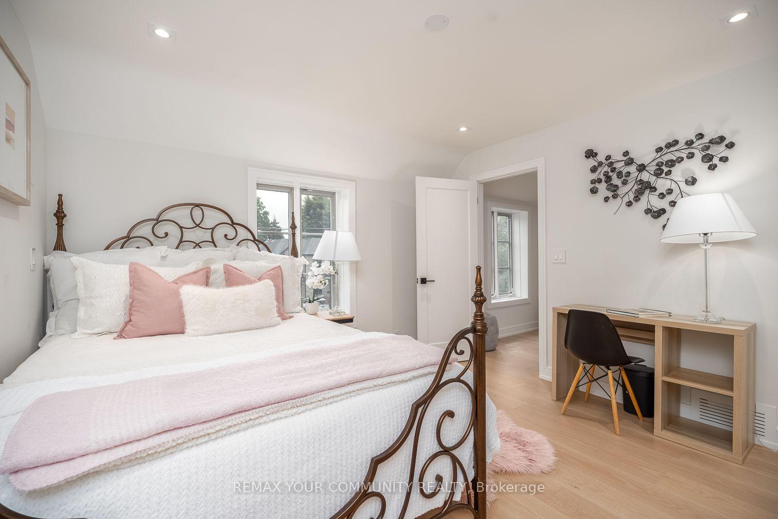 Photo 41 of 354 Bessborough Drive, Toronto, Leaside — HOMEH