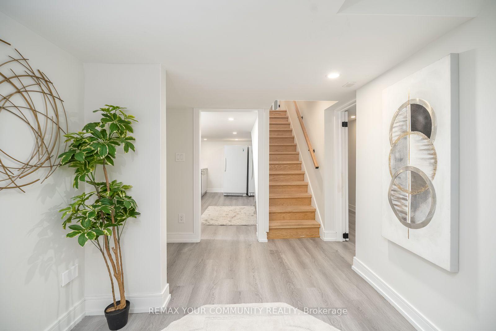 Photo 42 of 354 Bessborough Drive, Toronto, Leaside — HOMEH