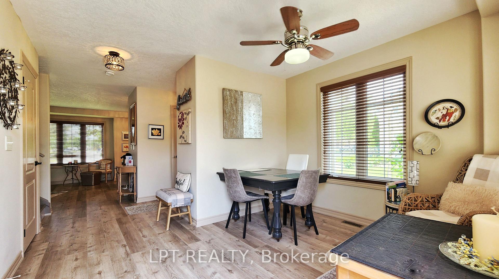 Photo 8 of 17 Silver Maple Crescent, Barrie, Holly — HOMEH