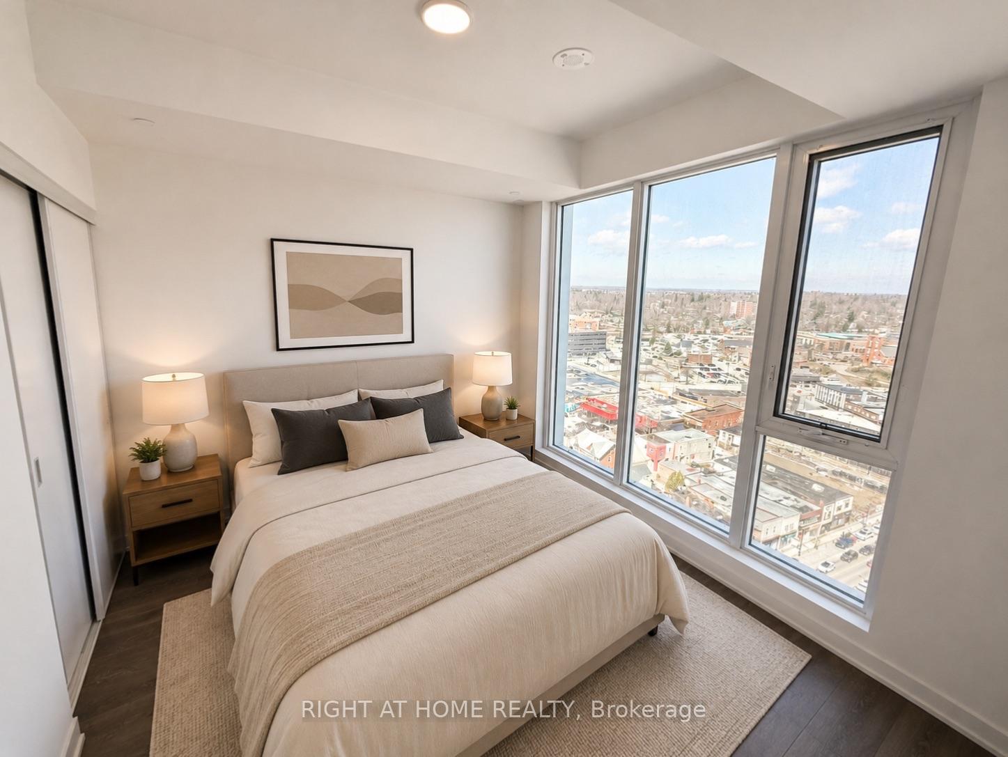 Photo 14 of Unit 1706, 39 Mary Street, Barrie, City Centre — HOMEH