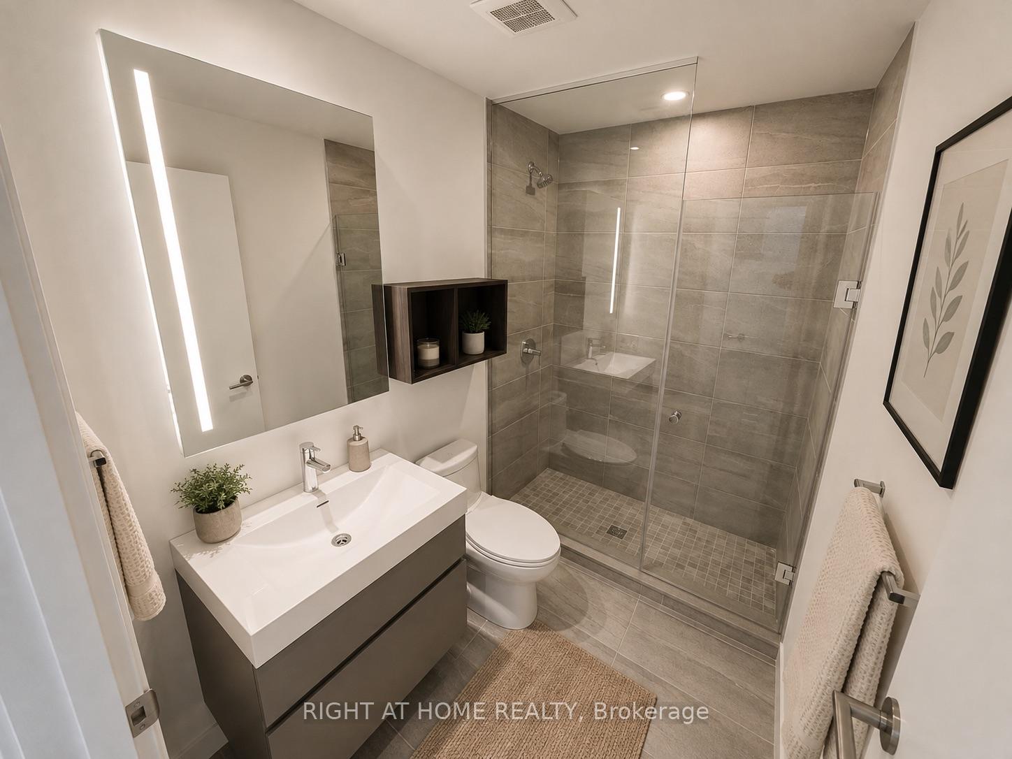 Photo 18 of Unit 1706, 39 Mary Street, Barrie, City Centre — HOMEH