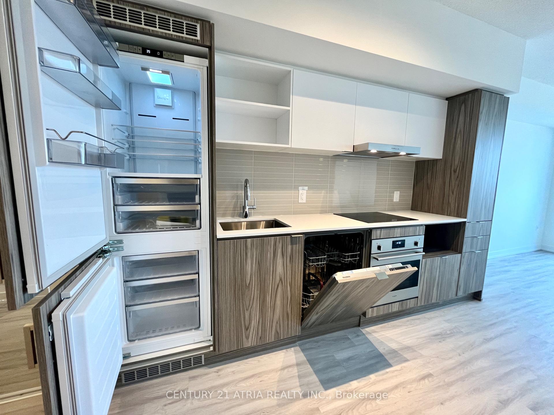 Photo 4 of Unit 3102, 55 Cooper Street, Toronto, Waterfront Communities — HOMEH
