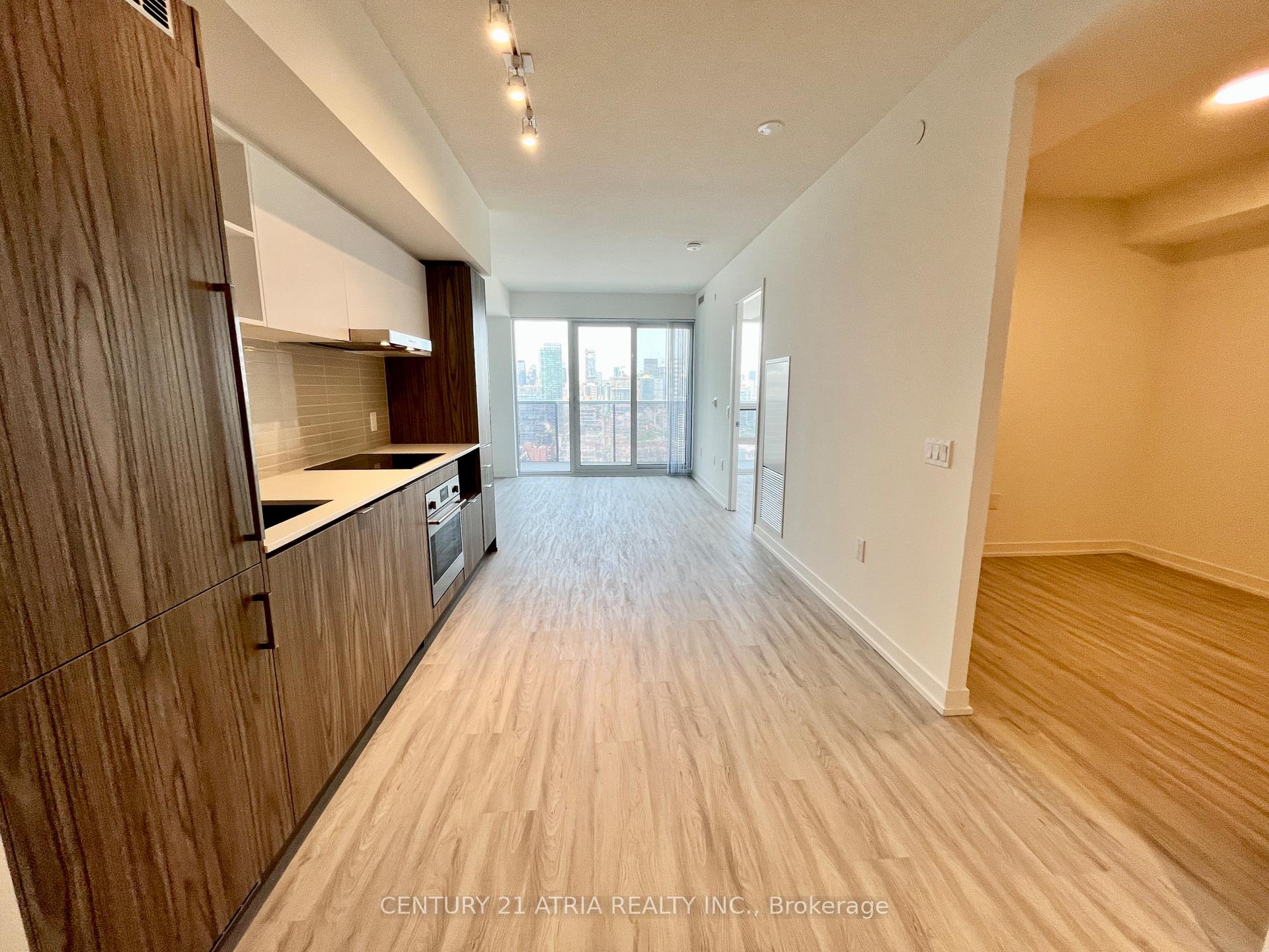 Photo 5 of Unit 3102, 55 Cooper Street, Toronto, Waterfront Communities — HOMEH