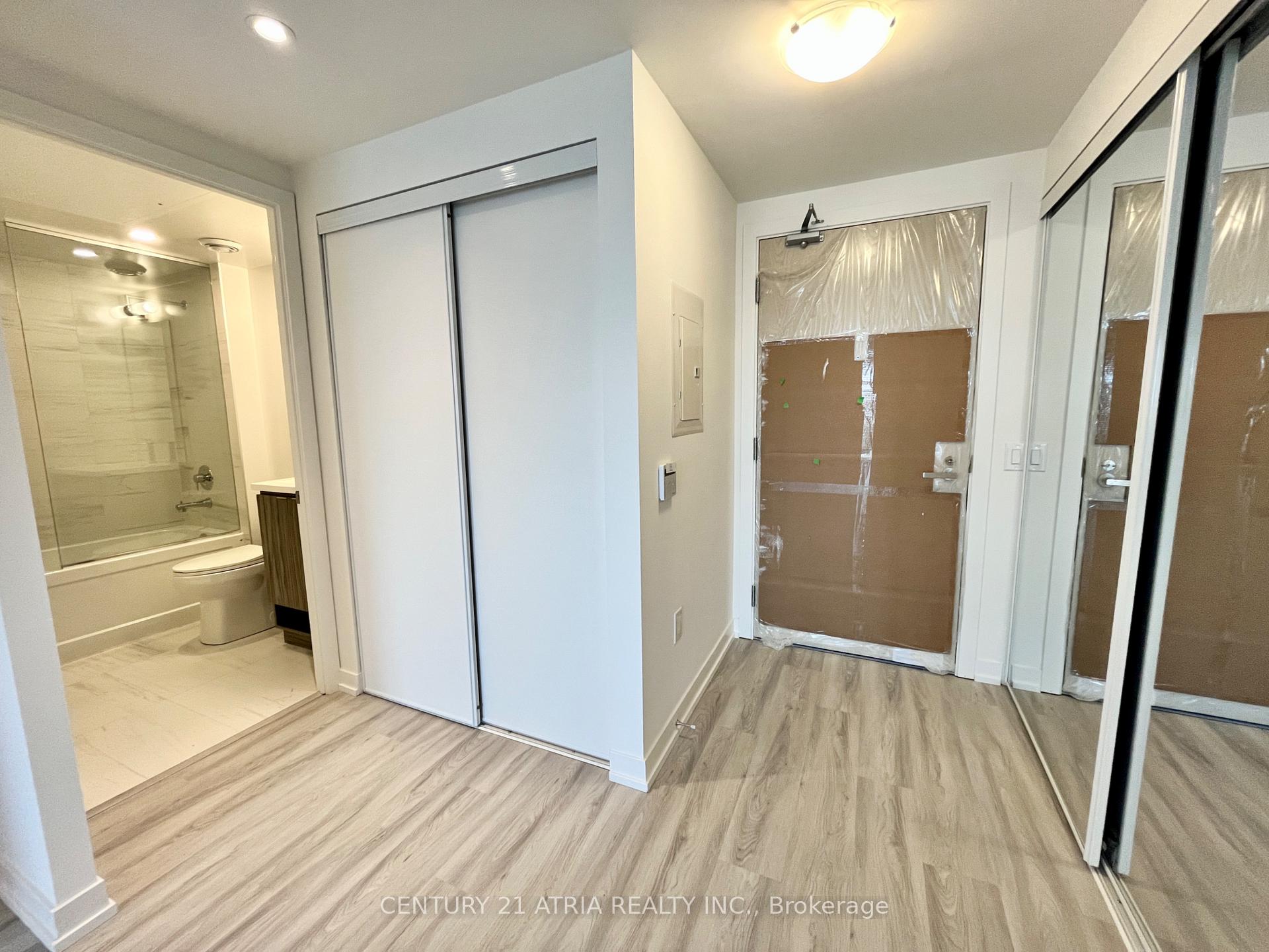 Photo 6 of Unit 3102, 55 Cooper Street, Toronto, Waterfront Communities — HOMEH