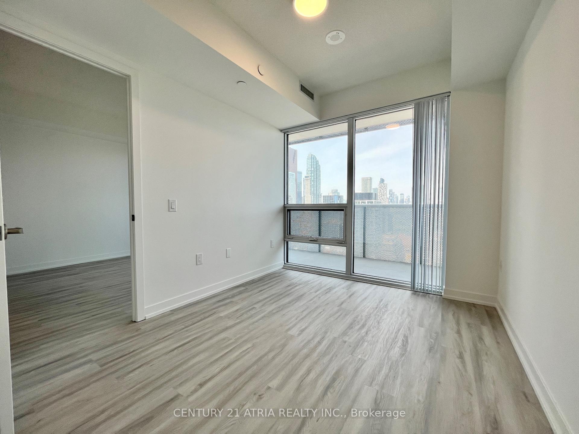 Photo 11 of Unit 3102, 55 Cooper Street, Toronto, Waterfront Communities — HOMEH