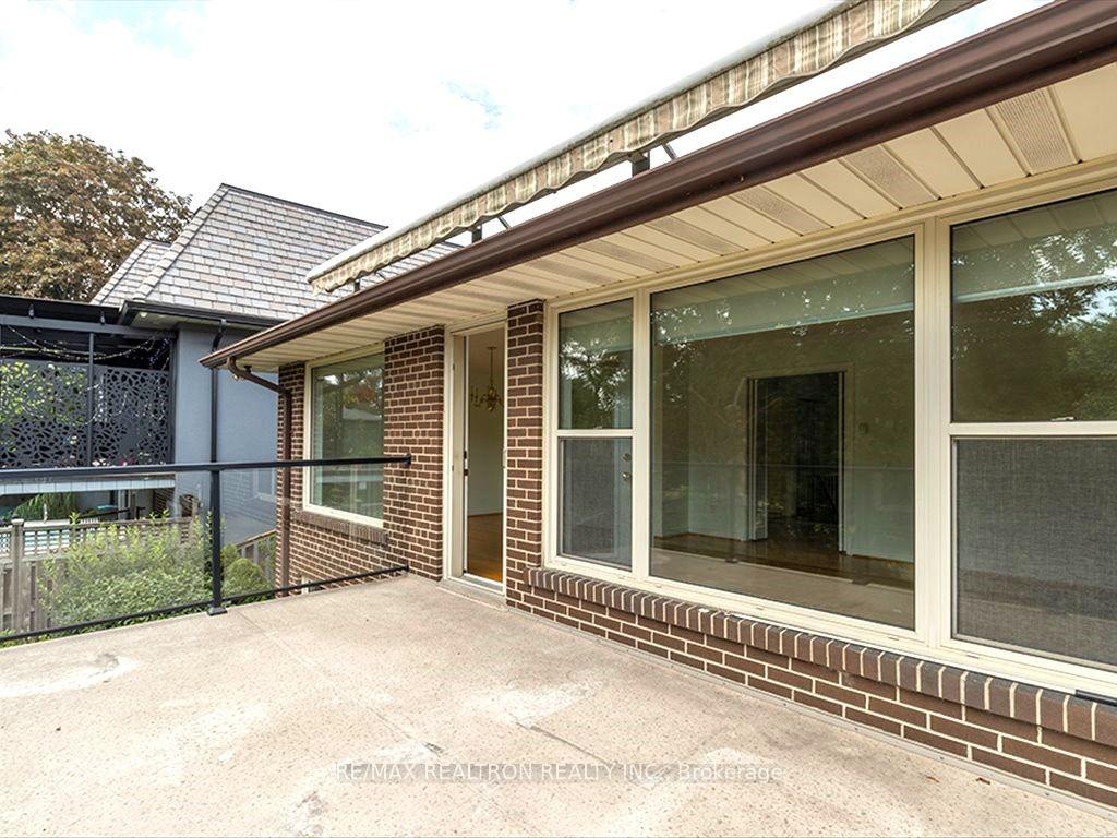 Photo 16 of 7 Anewen Drive, North York, Victoria Village — HOMEH