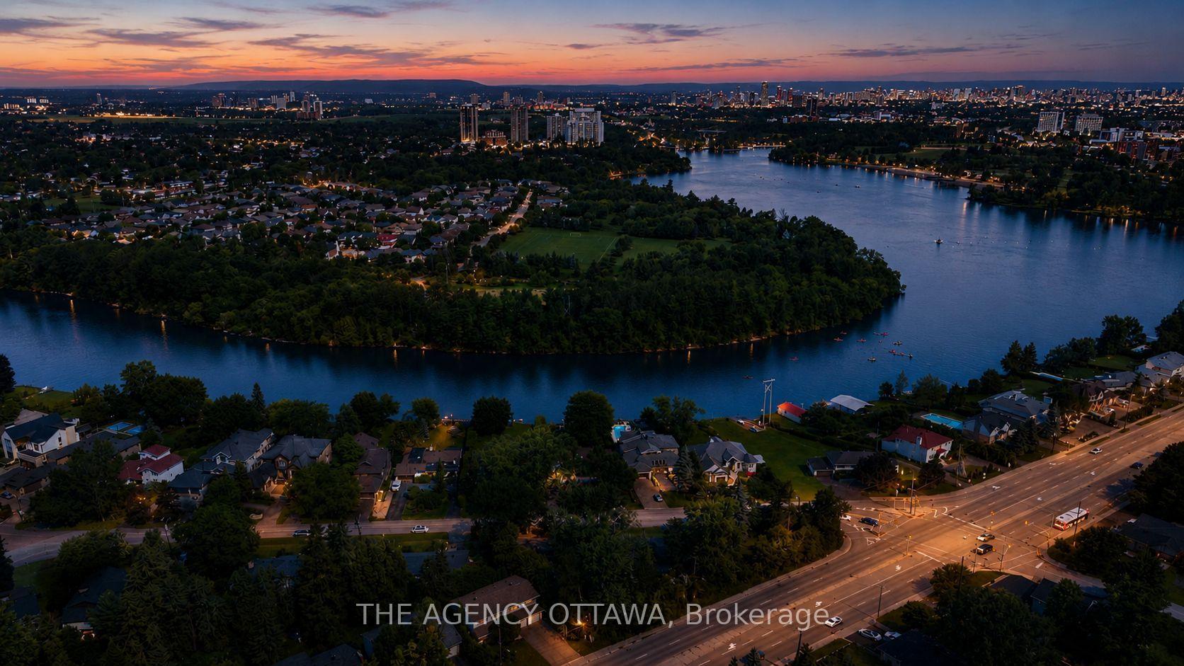 Photo 5 of 3651 Revelstoke Drive, Ottawa, Mooneys Bay/Revelstoke — HOMEH