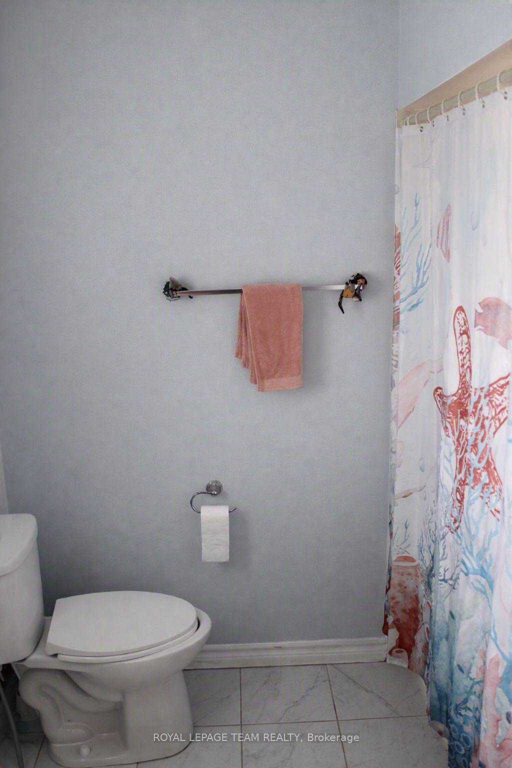 Photo 36 of 503 Sidney Drive SE, Ottawa, Fallingbrook/Pineridge — HOMEH