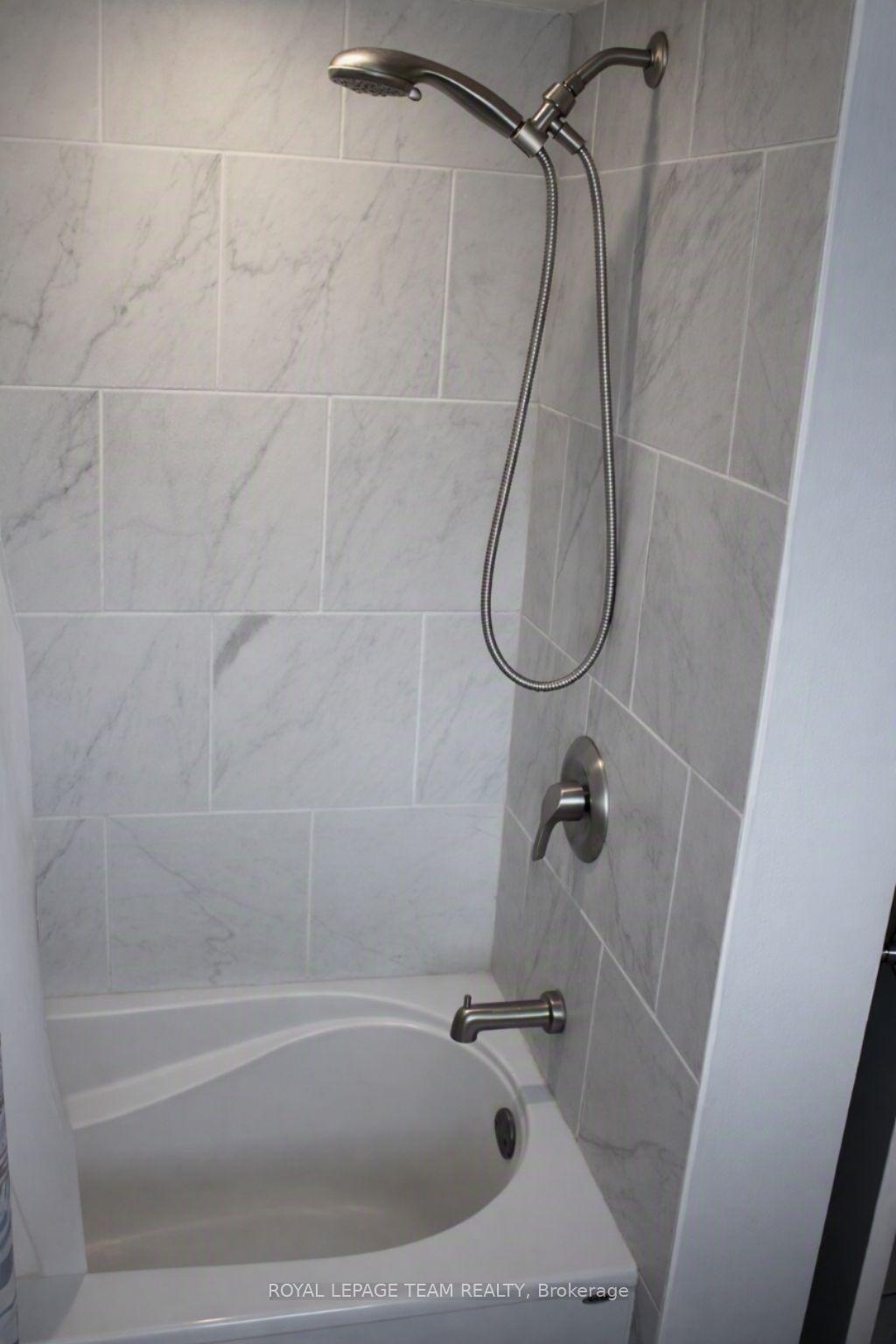 Photo 29 of 503 Sidney Drive SE, Ottawa, Fallingbrook/Pineridge — HOMEH