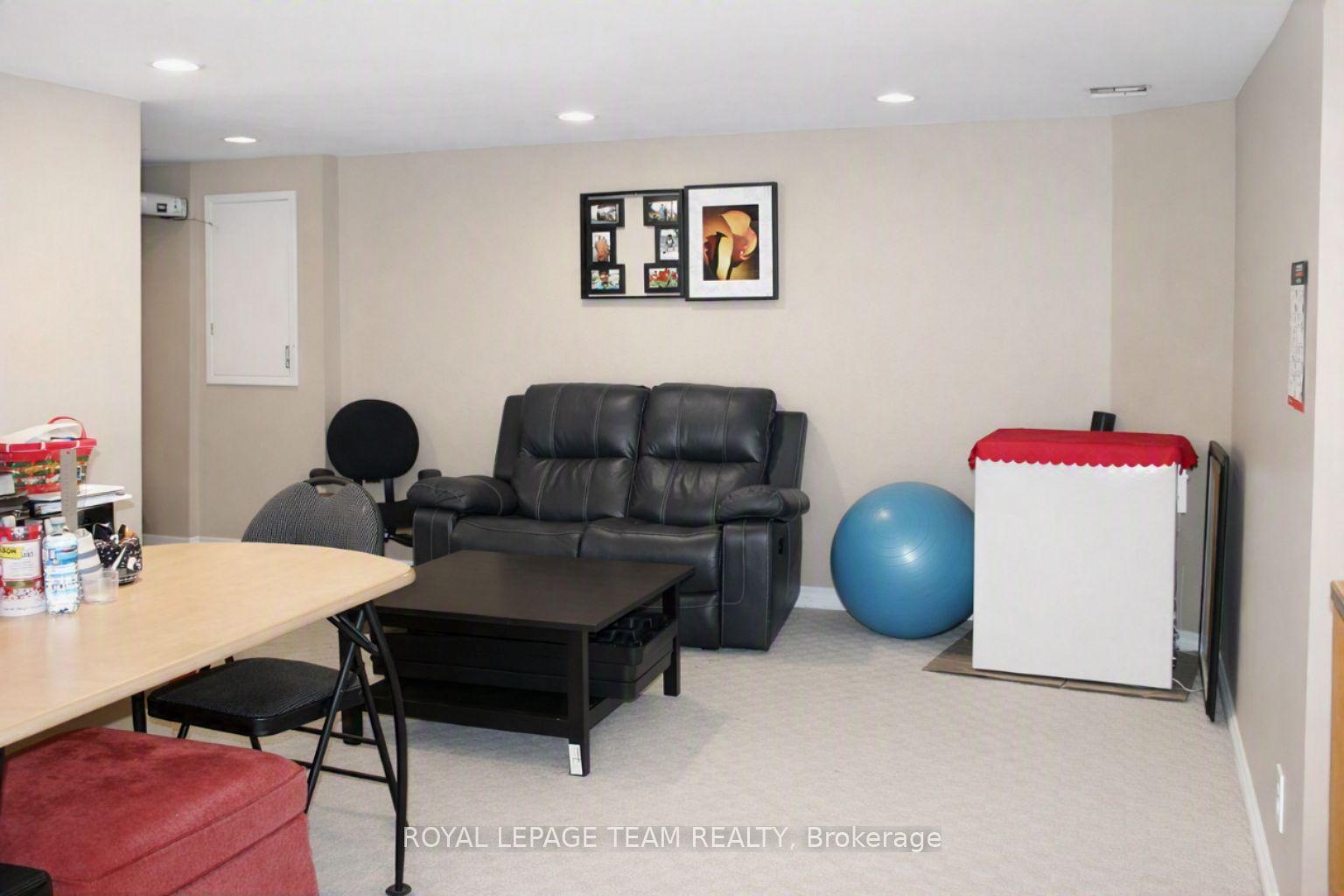 Photo 43 of 503 Sidney Drive SE, Ottawa, Fallingbrook/Pineridge — HOMEH