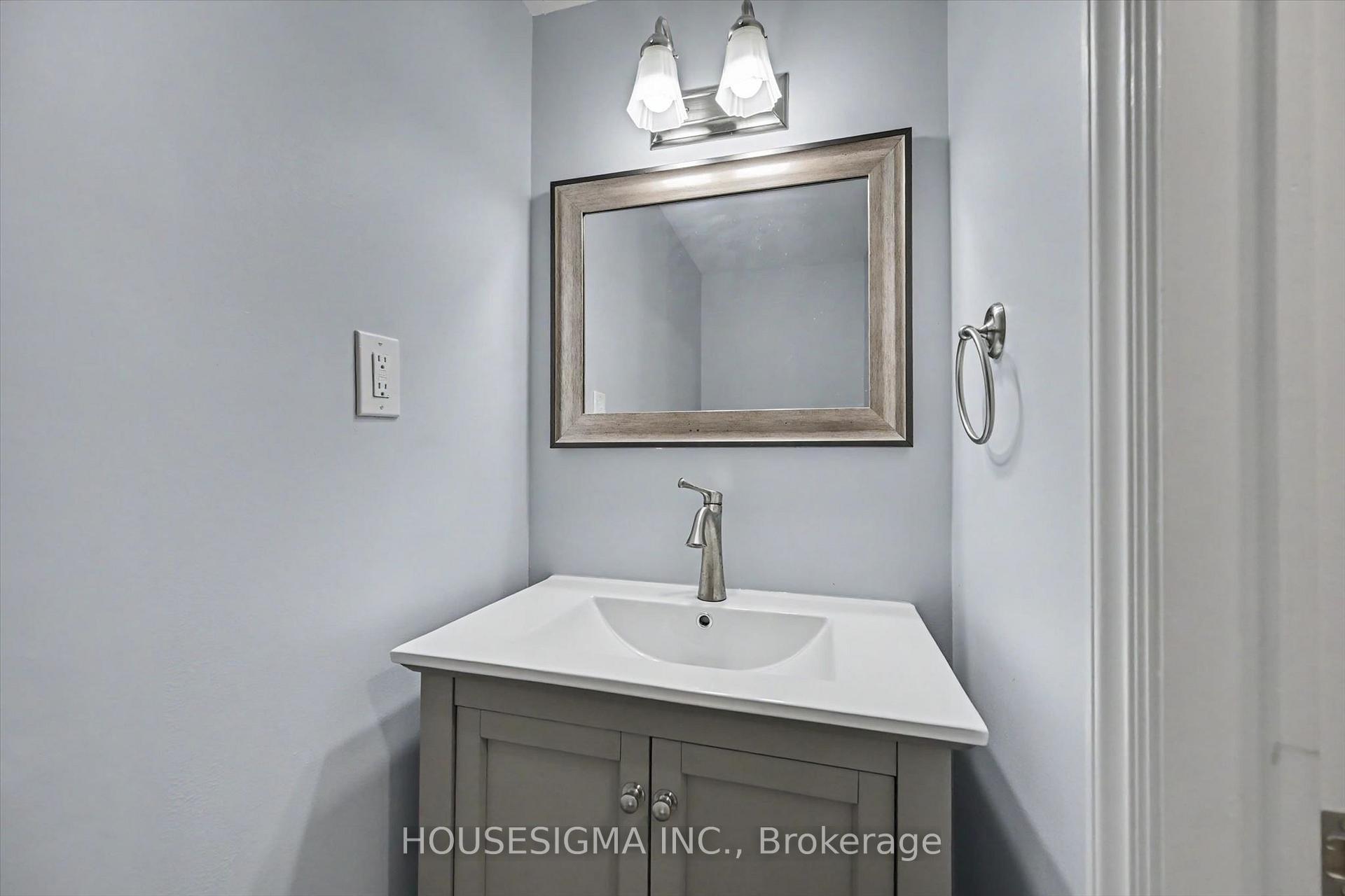 Photo 29 of 444 Withnell Crescent, Oakville, West — HOMEH