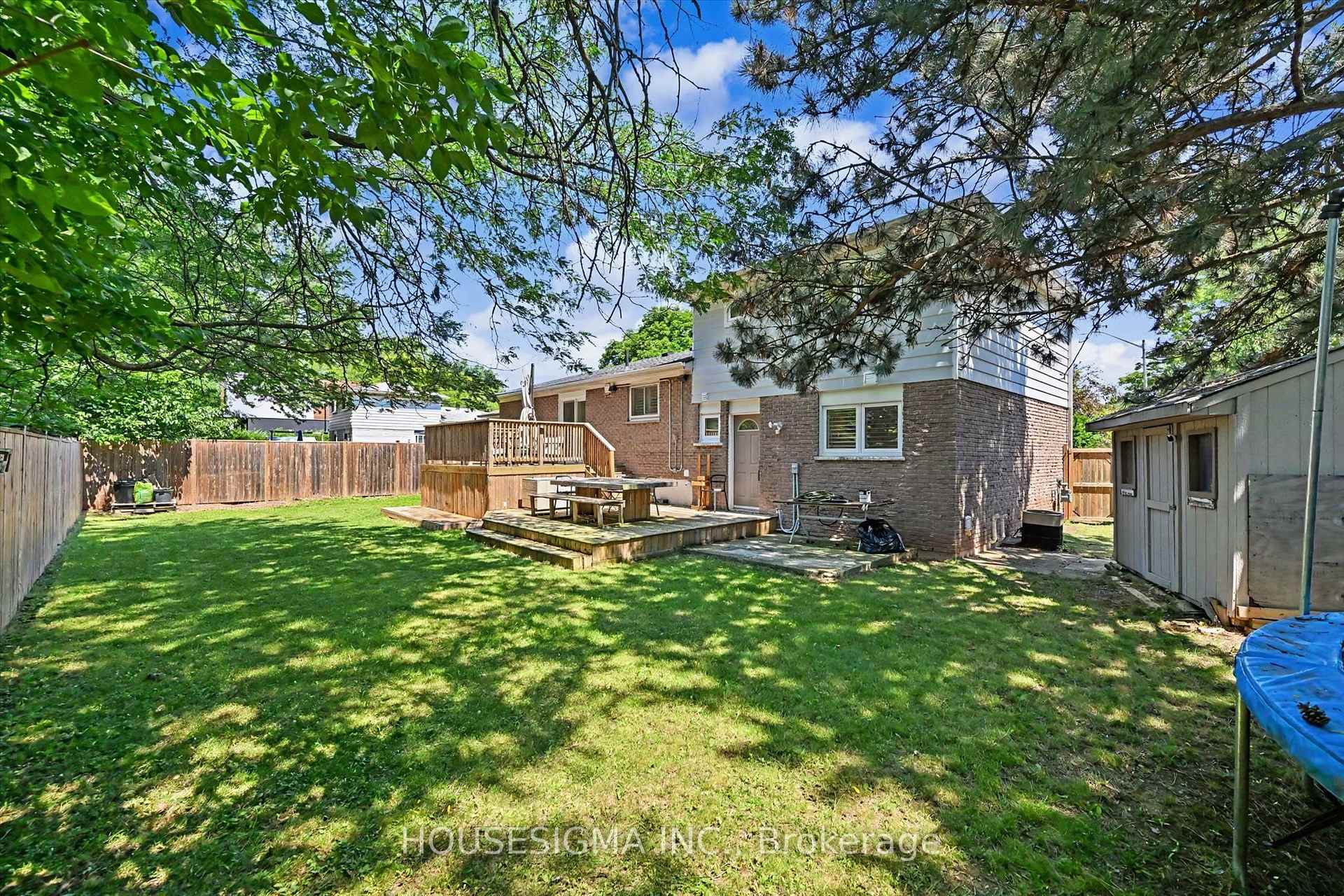 Photo 32 of 444 Withnell Crescent, Oakville, West — HOMEH